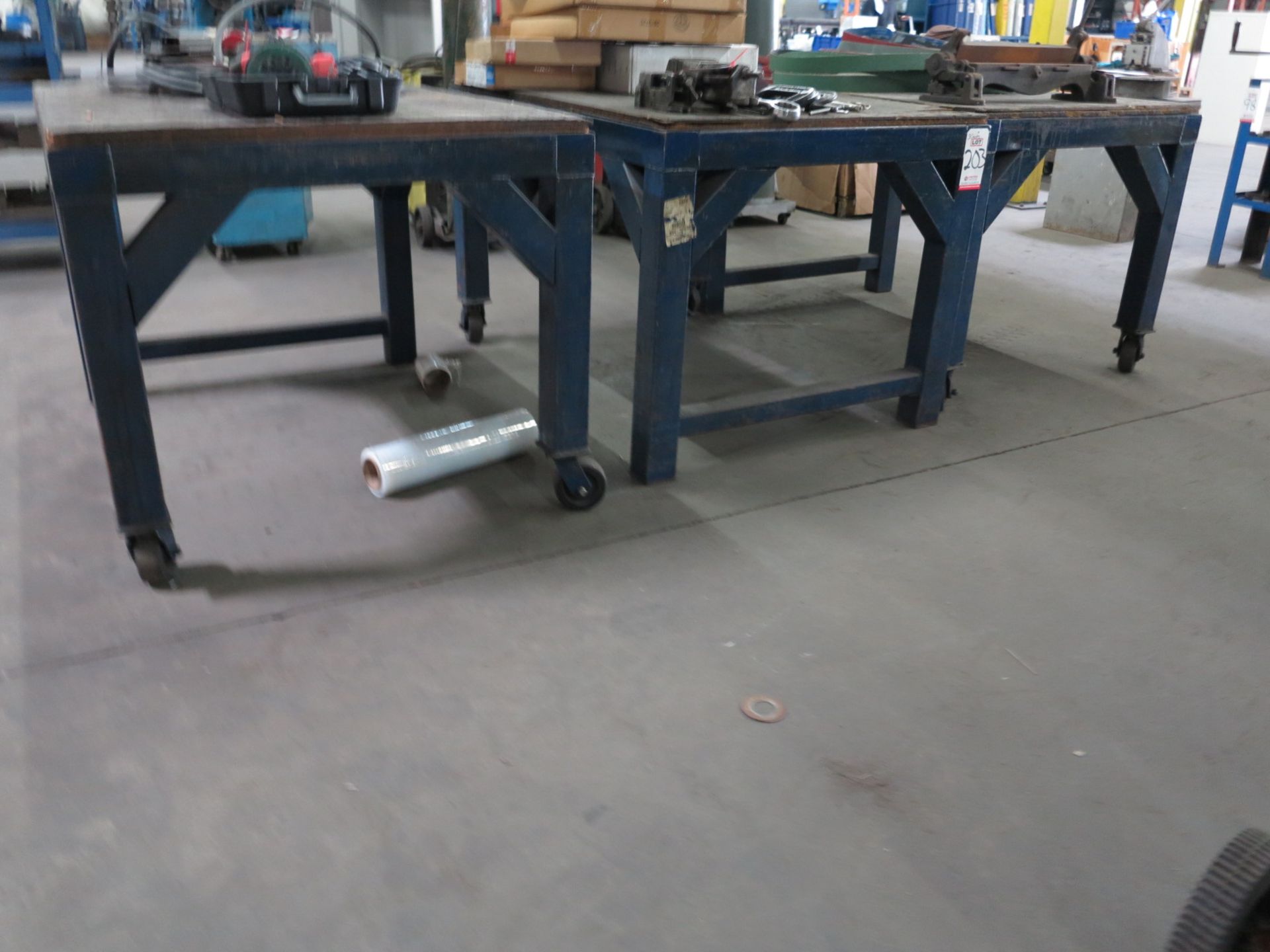 LOT - (2) CARTS AND (1) TABLE, HEAVY DUTY W/ WOOD TOP