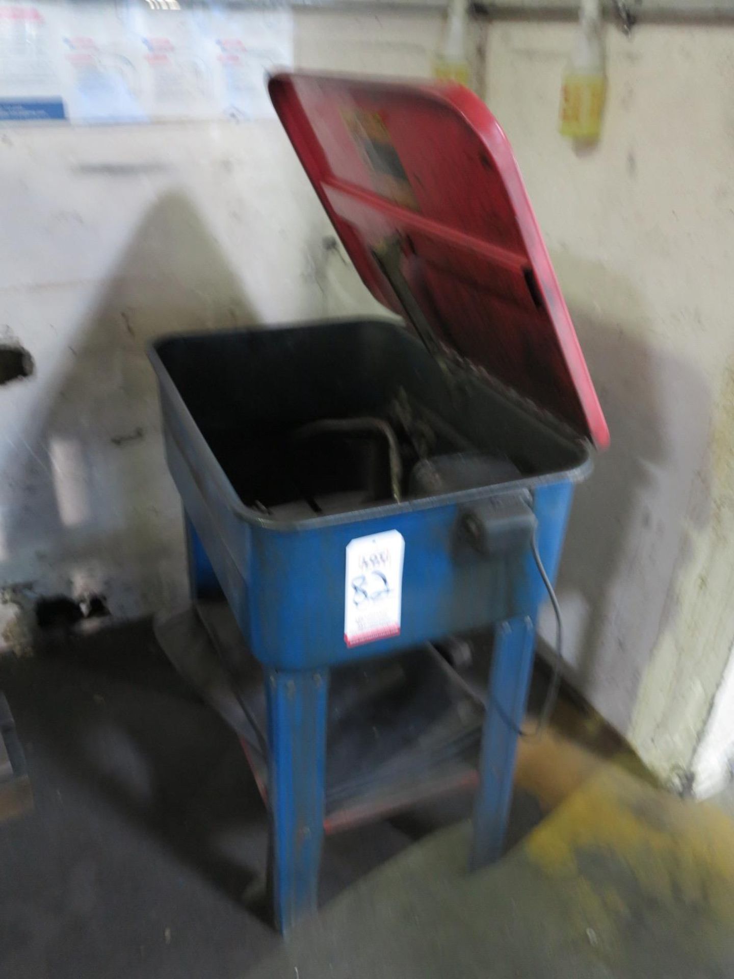 CHICAGO 20 GALLON PARTS WASHER