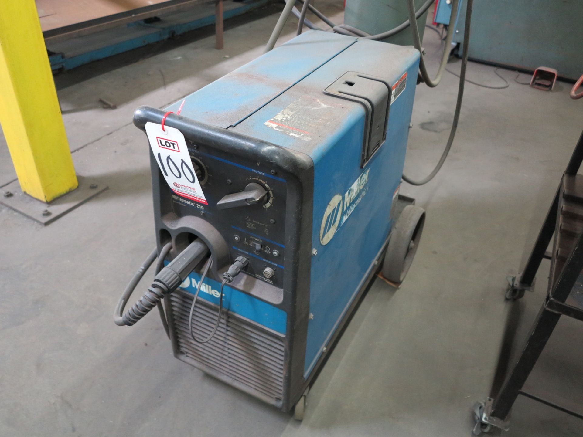 MILLERMATIC 210 WIRE WELDER, STOCK NO. 907046, S/N LE105531, TANK NOT INCLUDED