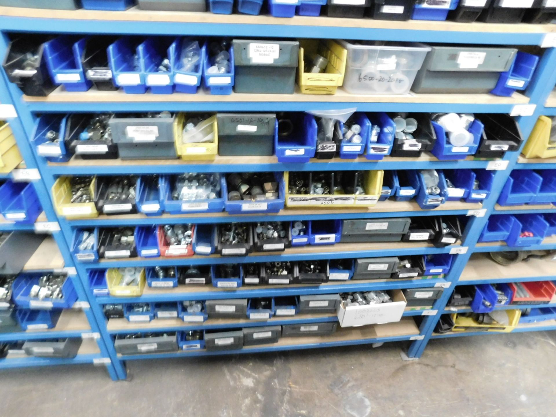 LOT - (4) SECTIONS OF SHELVING, W/ CONTENTS TO INCLUDE: PLUMBING VALVES, FITTINGS, HYDRAULIC & - Image 8 of 10