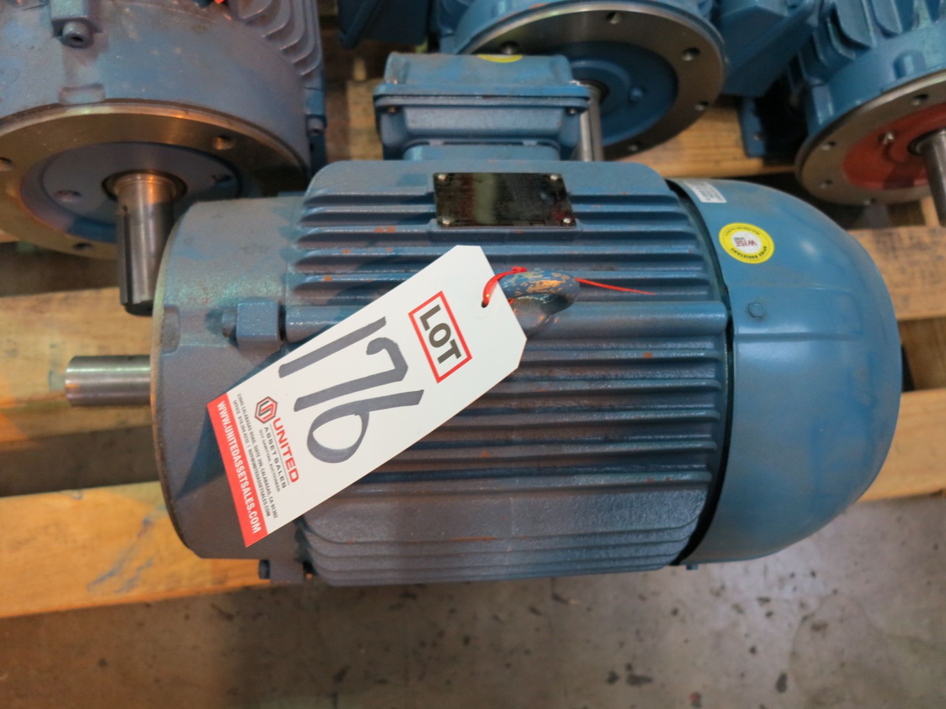 WEG 7.5 HP ELECTRIC MOTOR, MODEL 00718ET3E213TC-W22, 3-PHASE, 1765 RPM, 230/460V, CONTINUOUS DUTY,