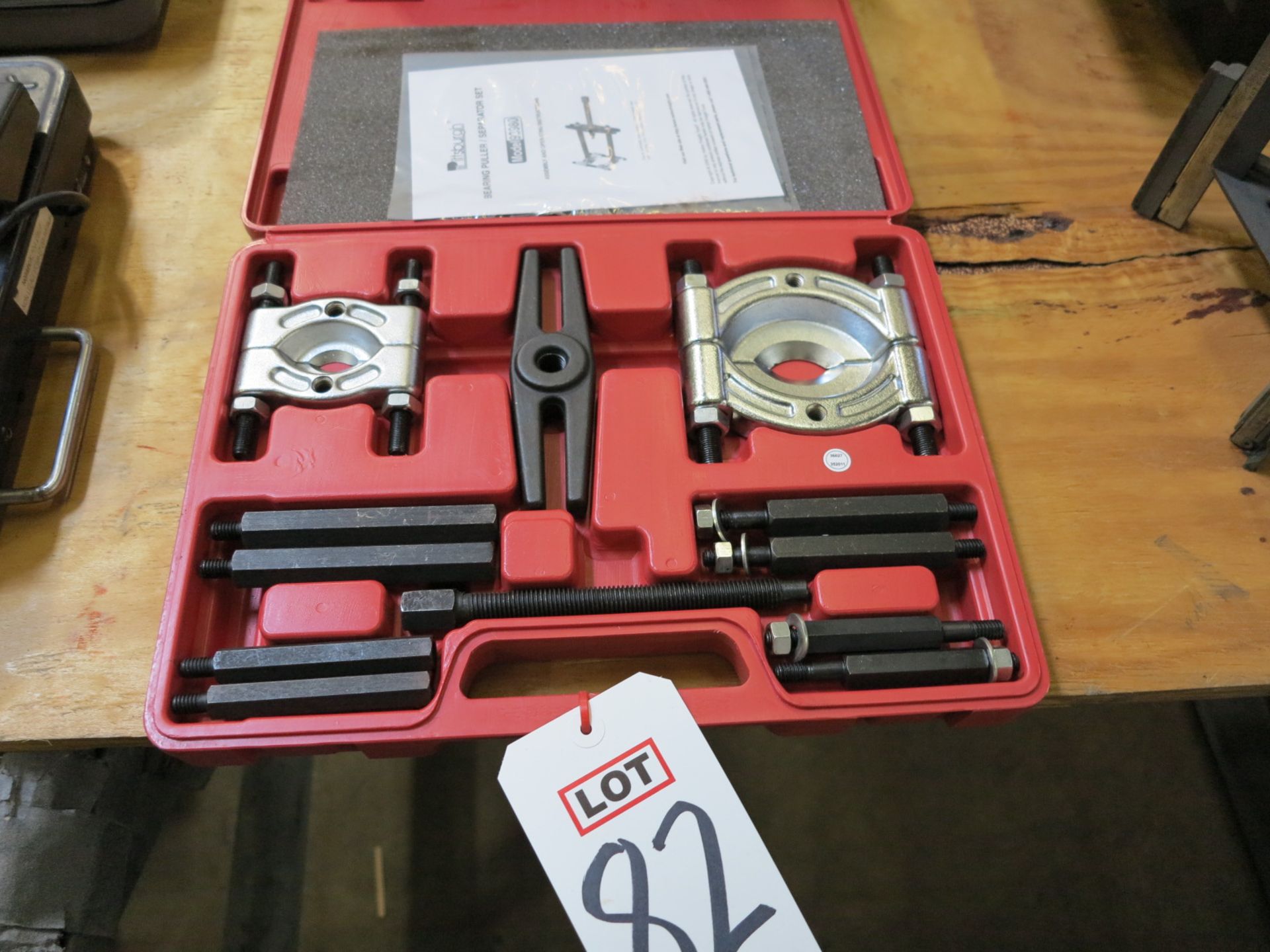 PITTSBURGH BEARING PULLER SET, MODEL 93980