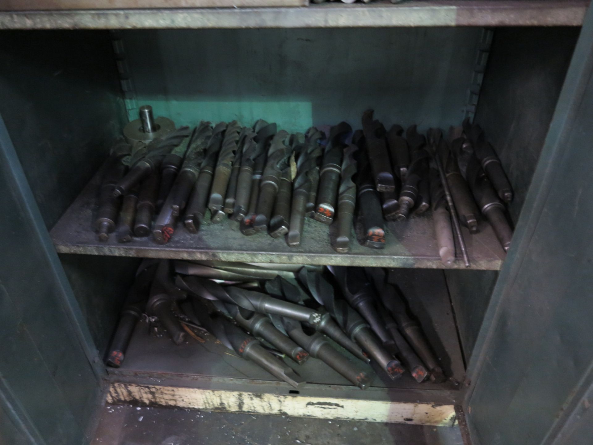 LOT - 2-DOOR STORAGE CABINET FULL OF LARGE TAPER DRILLS, BORING BARS AND RELATED ITEMS - Image 3 of 3