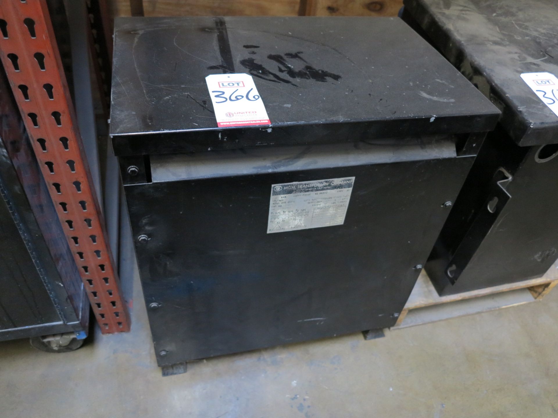 MGM TRANSFORMER, 30 KVA, CAT. NO. T30A3C1