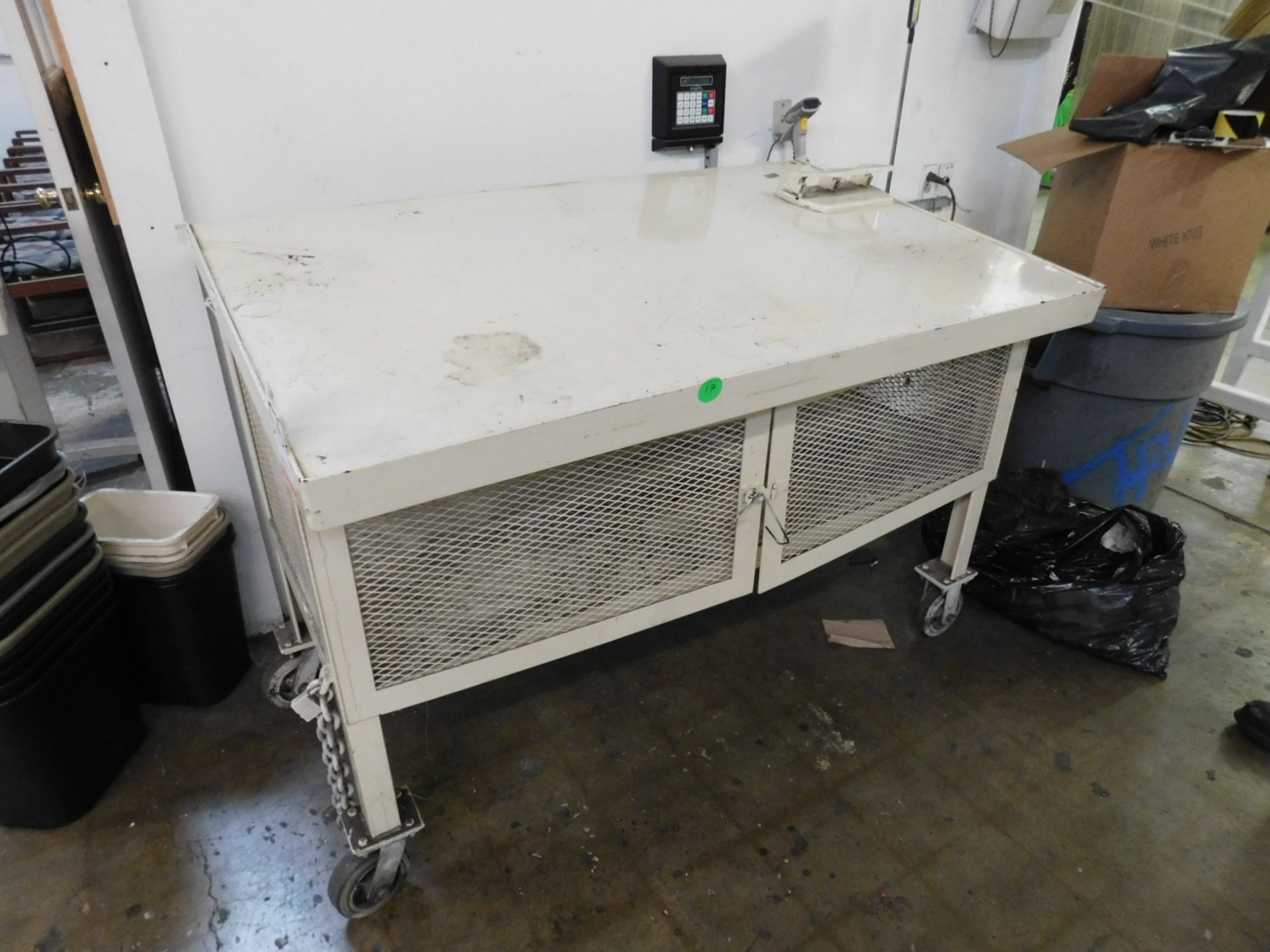 HEAVY DUTY ROLLING CART, TOP IS 5' X 37"