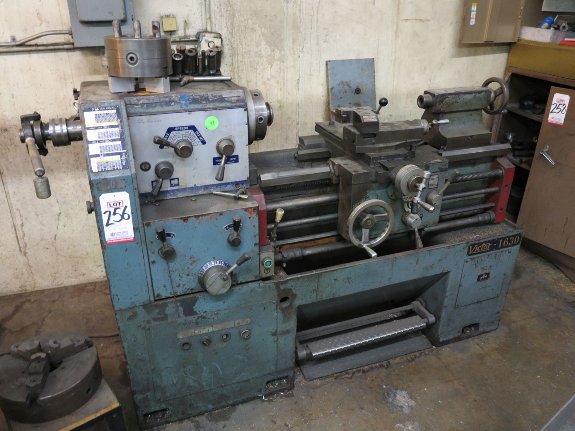 VICTOR 1630 ENGINE LATHE, 16" X 30", S/N 55257, W/ TAILSTOCK, STEADY REST, 12" 3-JAW CHUCK, LOTS