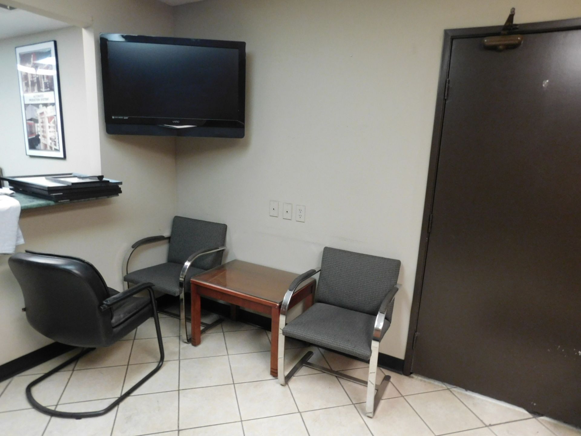 LOT - CONTENTS OF RECEPTION AREA: FURNISHINGS AND VIZIO 37" LCD TV, ETC. - Image 3 of 5