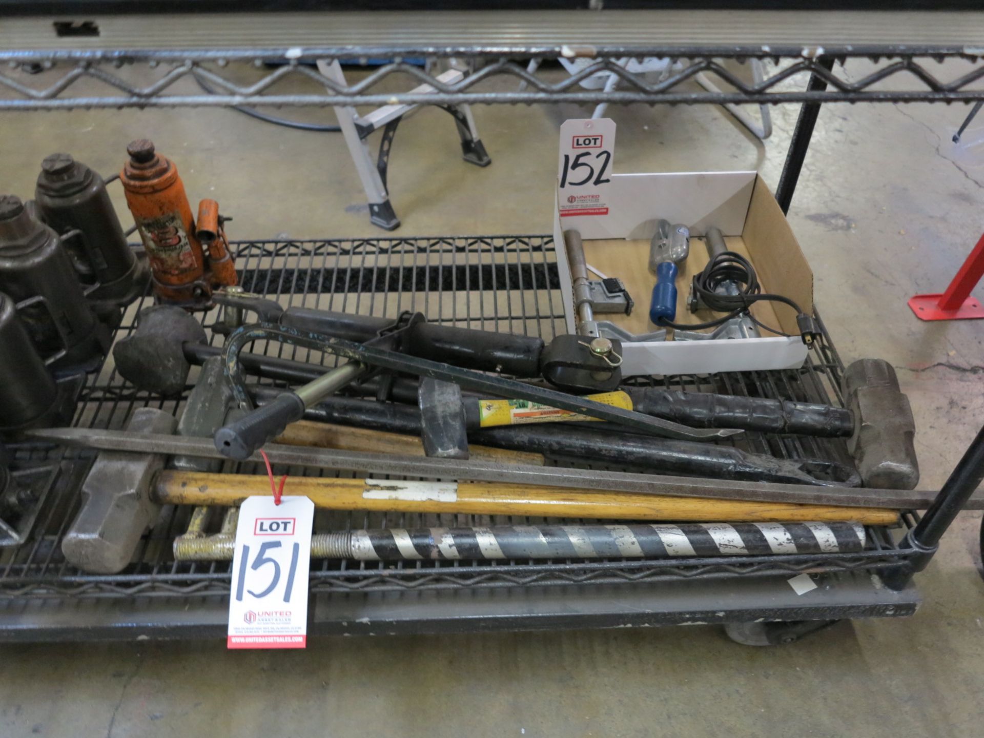 LOT - ASSORTED SLEDGEHAMMERS AND PRY BARS