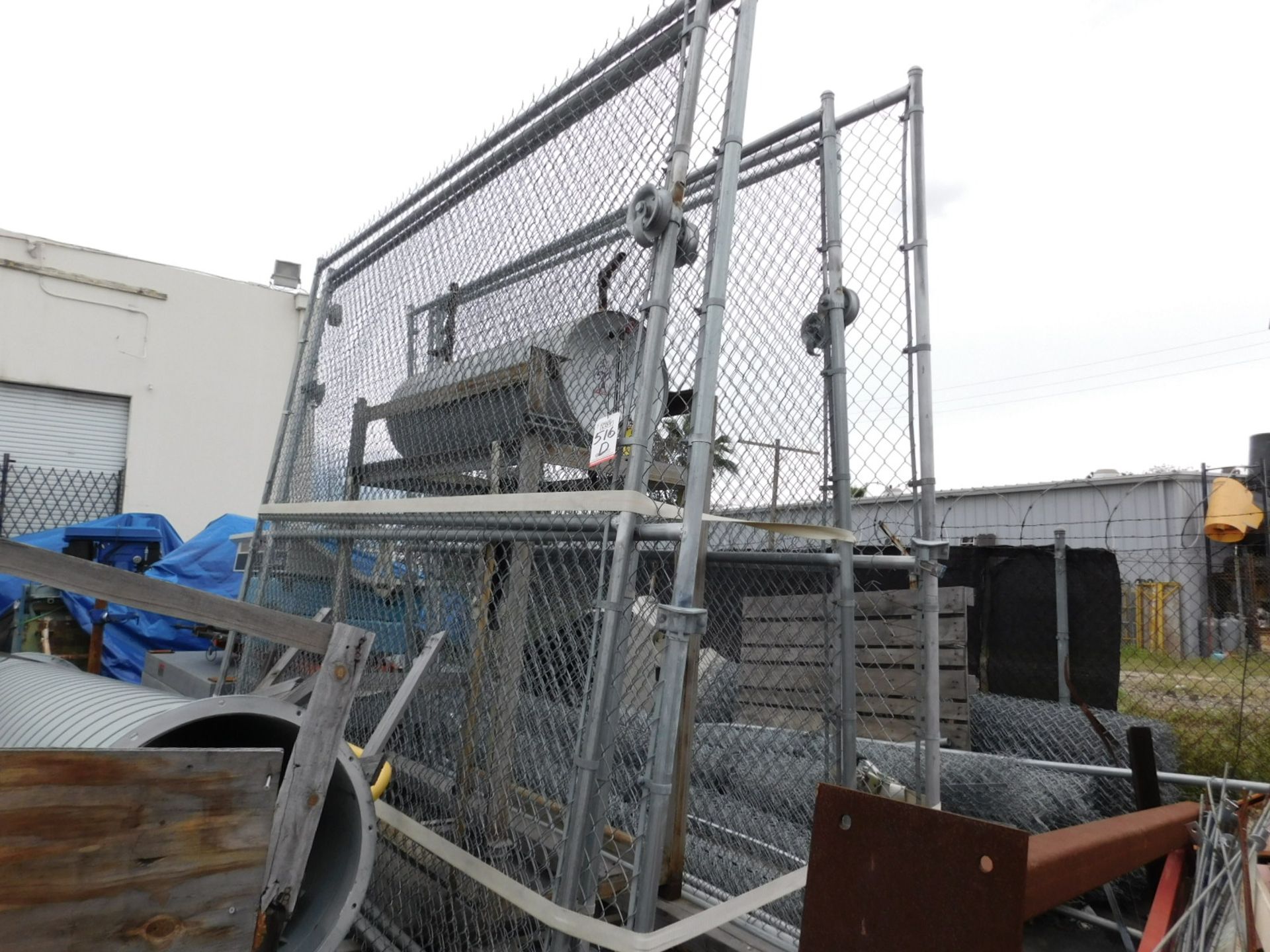 LOT - 10' X APPROX. 150' OF CHAIN LINK FENCE, W/ (5) 10' TALL X 136" LONG ROLLING GATES, WAS - Image 3 of 3