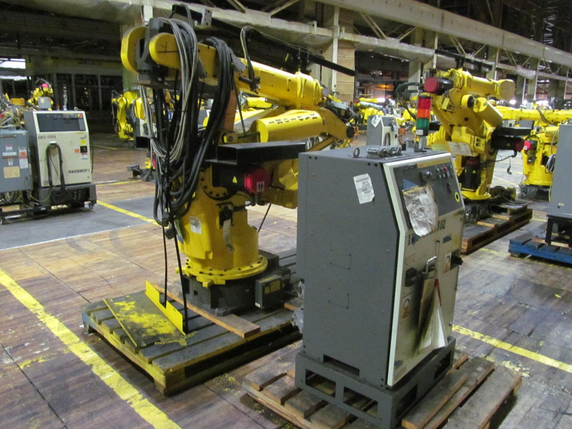 6-AXIS FANUC S-420iW ROBOT, S/N R01X03572 (2001), TYPE A05B-1313-B503, R-J2 CONTROL, (LOC.-N23)