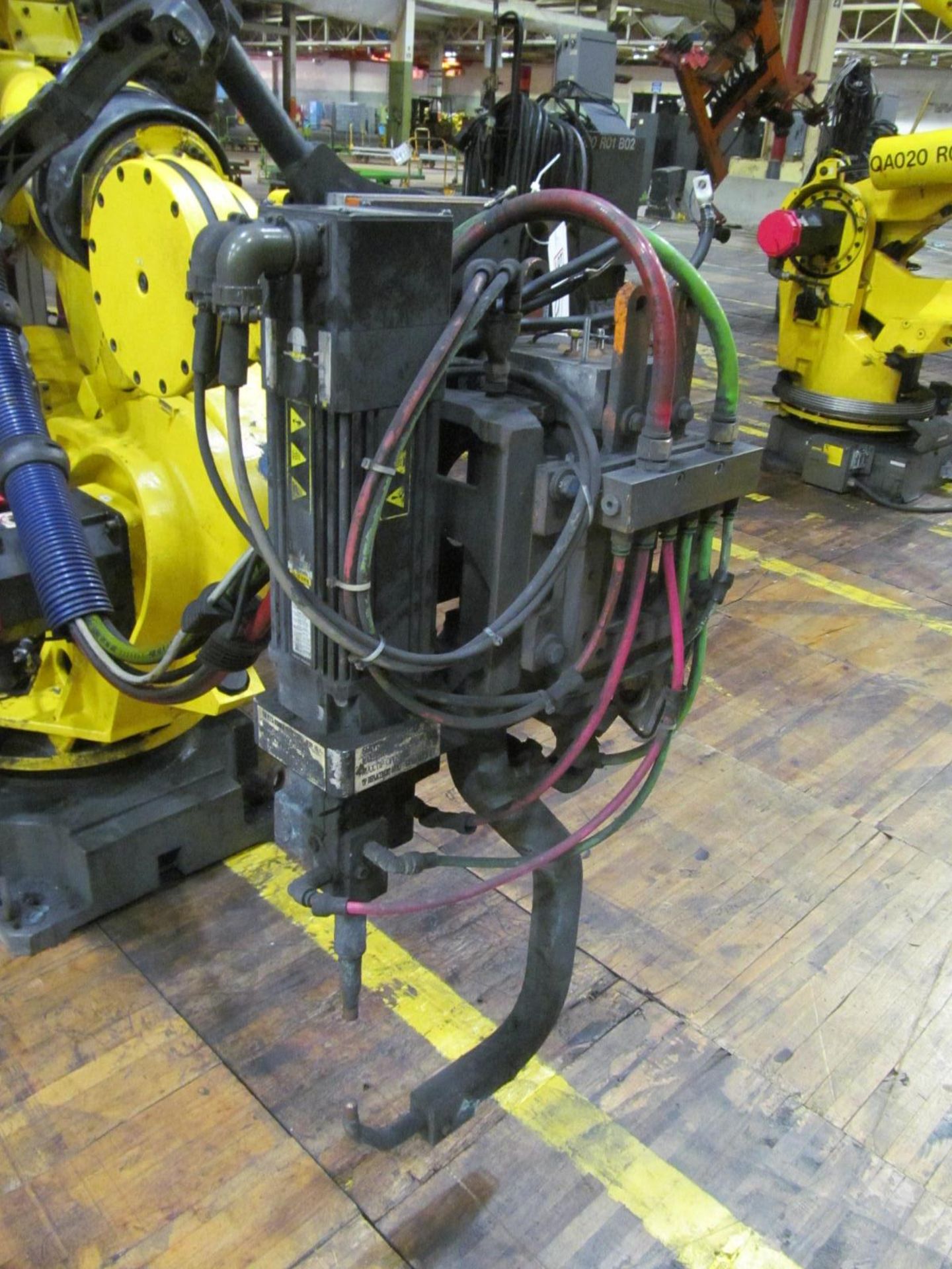 6-AXIS FANUC R-2000iB 210F ROBOT, S/N R08X01646 (2008), TYPE A05B-1329-B205, R-30iA CONTROL, SPOT - Image 3 of 5