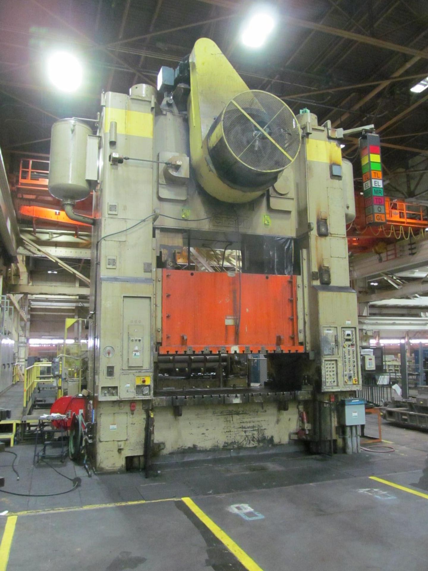 VERSON SE4-1000-108-72 STRAIGHT SIDE PRESS, S/N 24683, 1000 TON CAPACITY, 108" X 72" BED, 12"