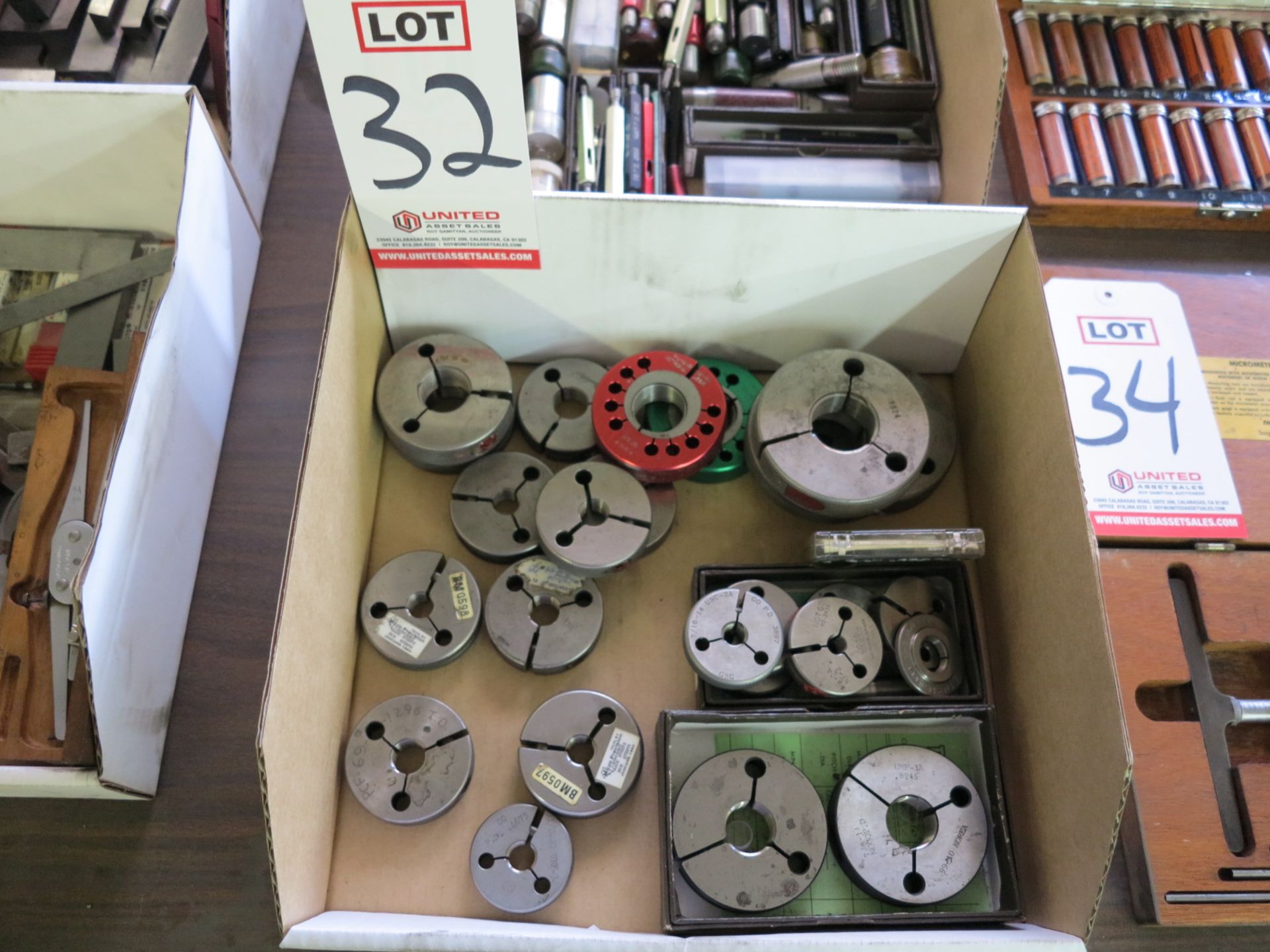 LOT - ASSORTED THREAD GAUGES