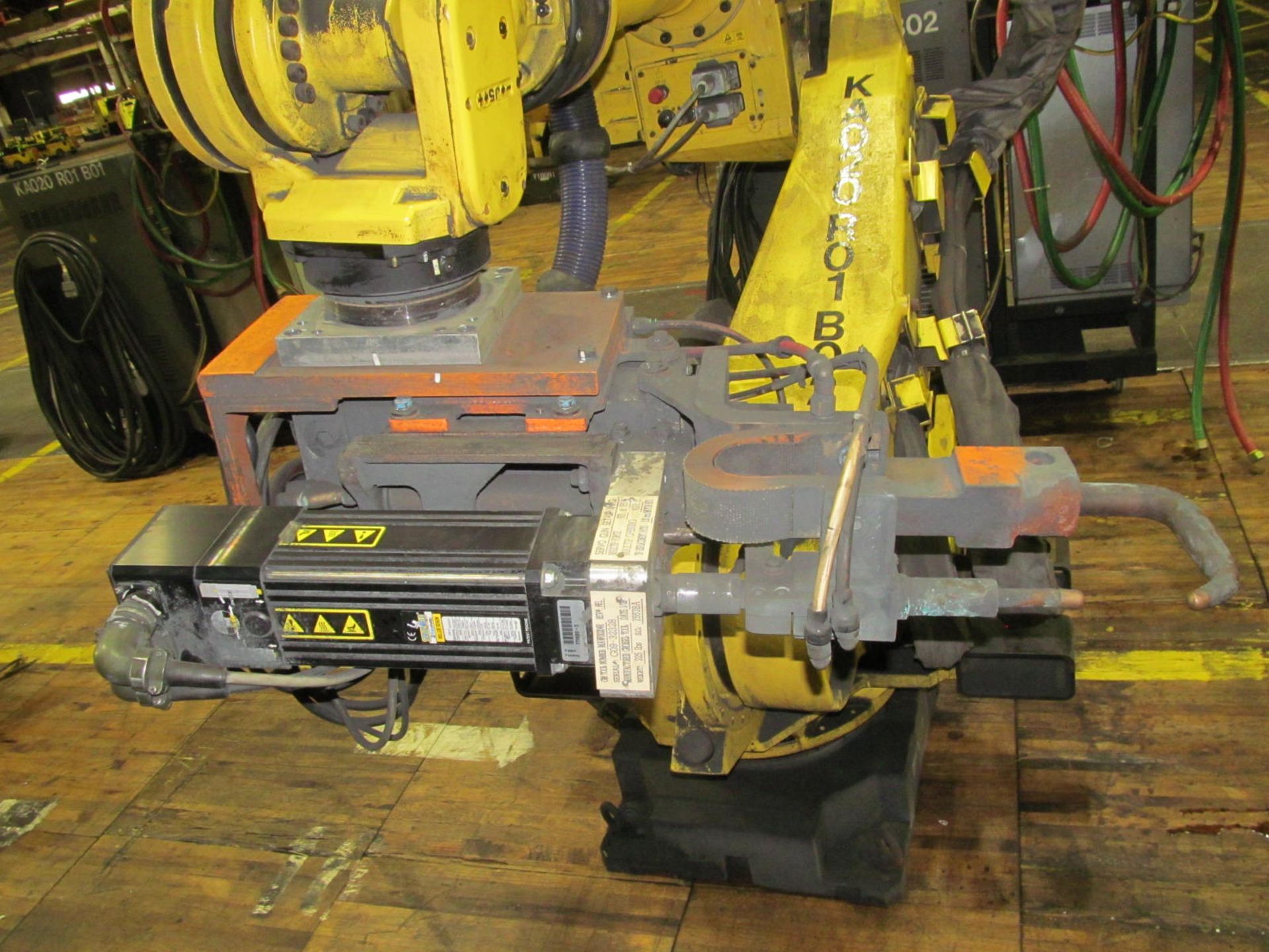 6-AXIS FANUC R-2000iB 210F ROBOT, S/N R08Y00790 (2008), TYPE A05B-1329-B205, R-30iA CONTROL, F- - Image 3 of 5