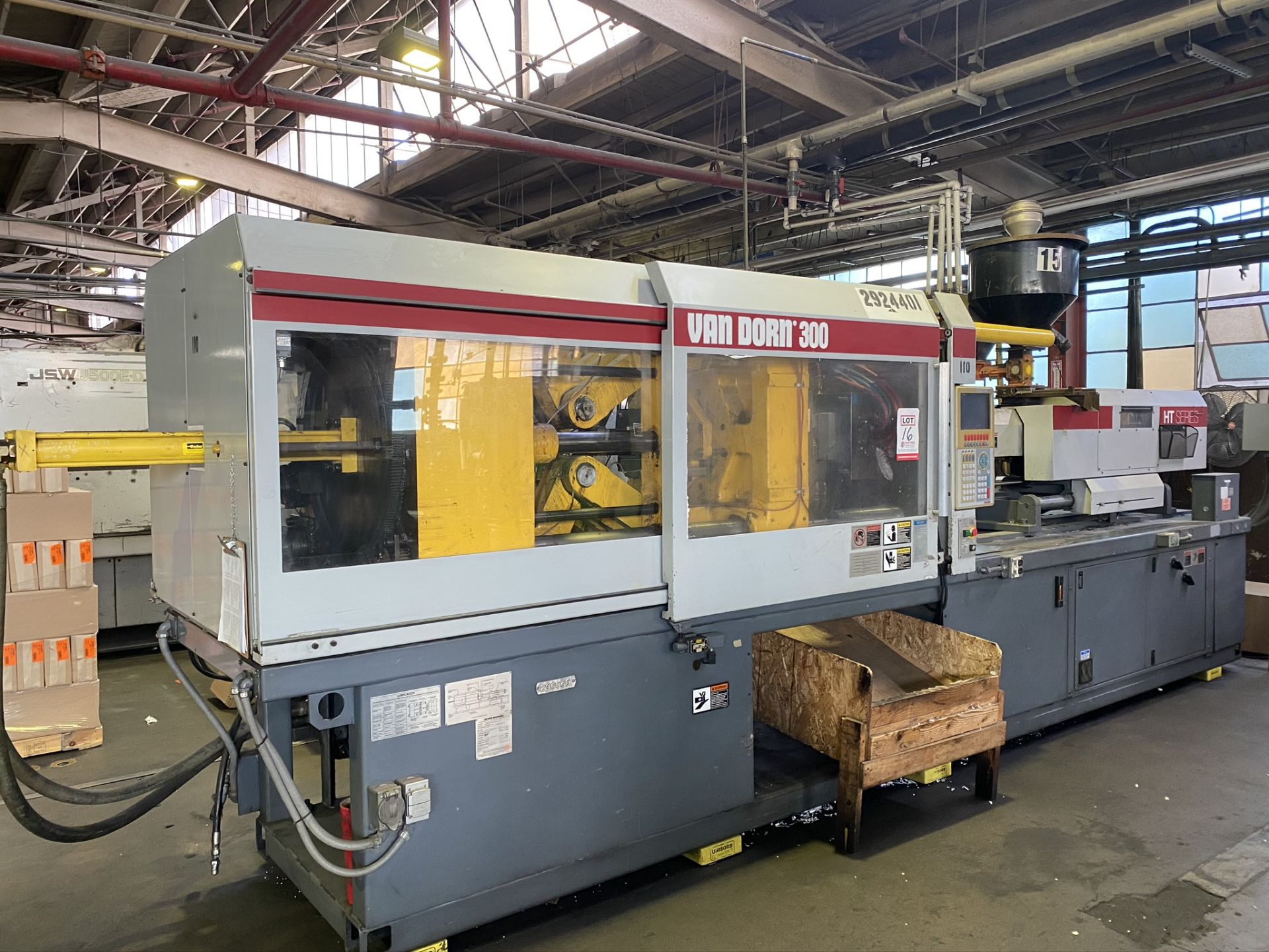 1999 VAN DORN 300 TON, MODEL 300HT1220-3149, PATHFINDER 3000 CNC CONTROL, 25.4 OZ SHOT SIZE, 37” X