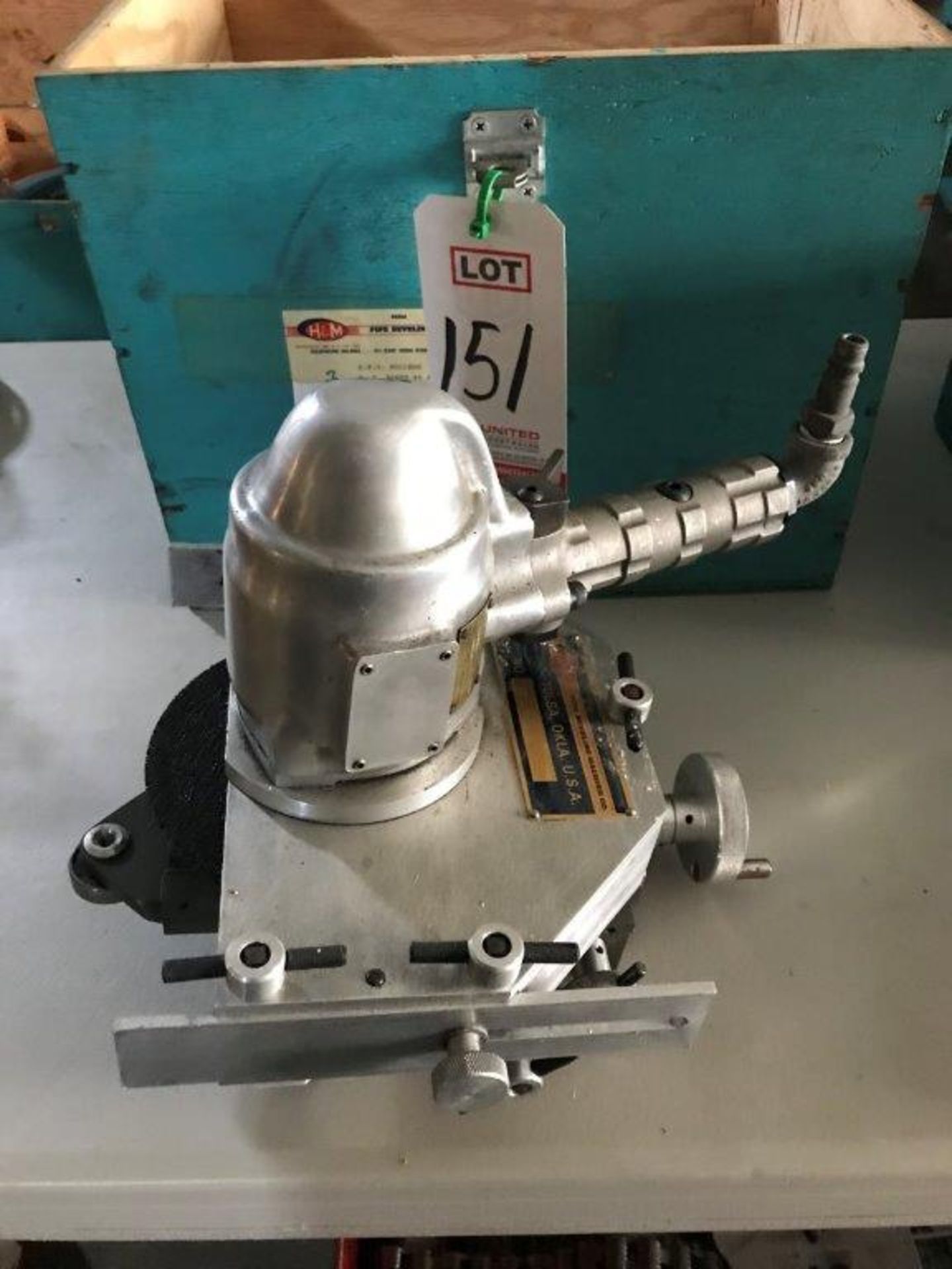 H&M MODEL PLC-923 PNEUMATIC PIPE BEVELLER/CUTTER