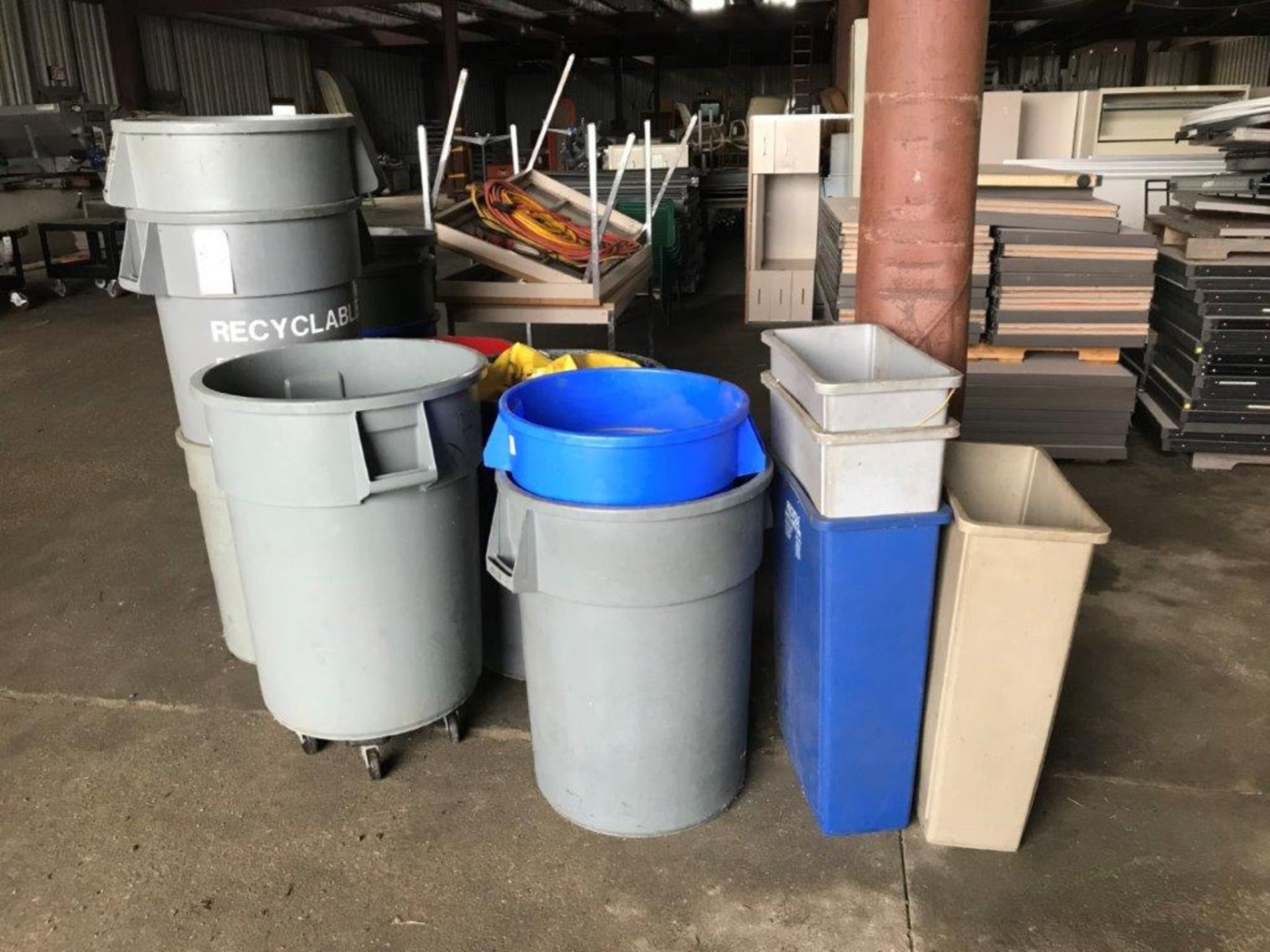 LOT - ASSORTED SHOVELS, RACKS AND TRASH CANS (LOCATION: BUILDING 9) - Image 2 of 2