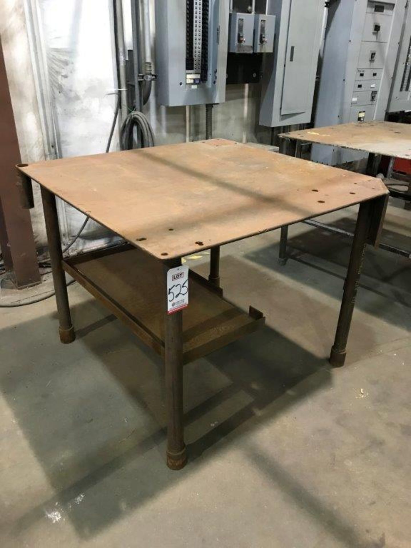 WELD TABLE 4' X 4'' X 1/2" THICK (LOCATION: BUILDING 6)