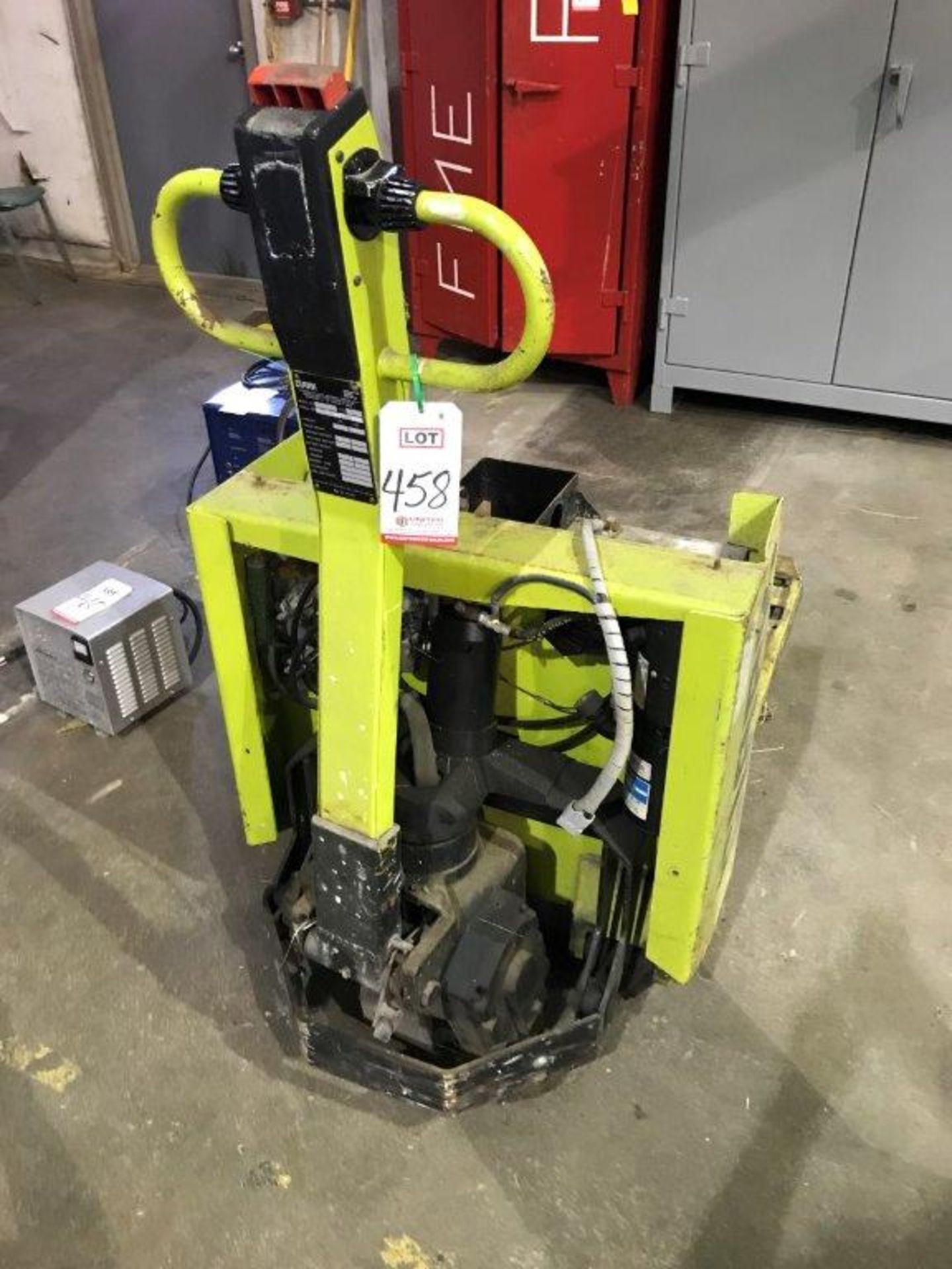 CLARK, MODEL PW18, 4000 LB. CAP. 24 VOLT ELECTRIC PALLET JACK, S/N PW186-1027SPF-6055 (LOCATION: