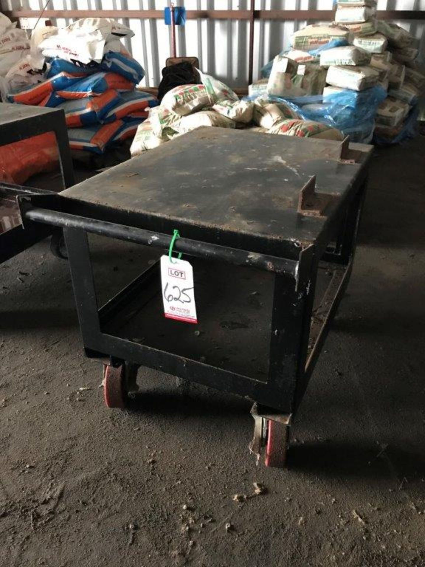 26'' X 32'' HEAVY DUTY SHOP CART, SOLID WHEELS (LOCATION: BUILDING 9)