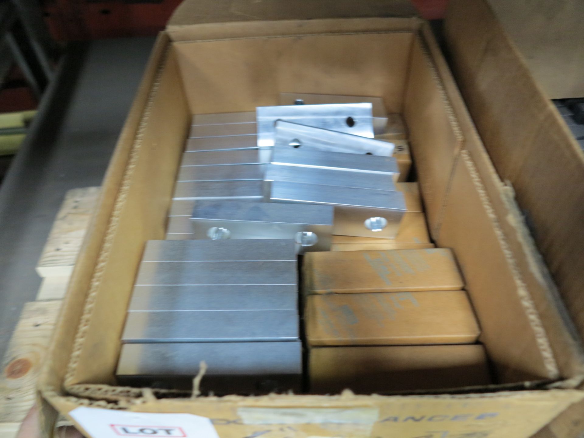 LOT - 5" ALUMINUM VISE JAWS - Image 2 of 2