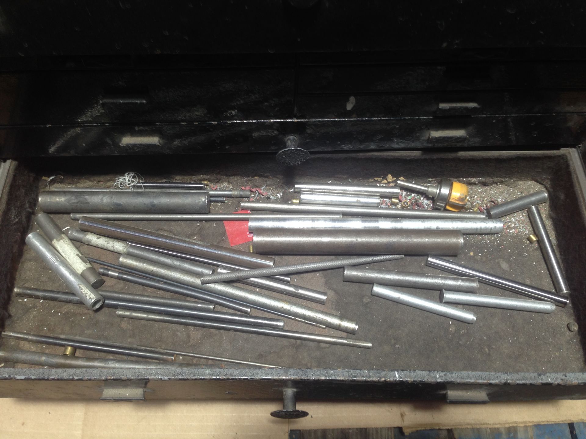 LOT - 7-DRAWER KENNEDY TOOL BOX, W/ CONTENTS TO INCLUDE: BORING BITS, SPADE BITS, COLLARS, ETC. - Image 6 of 6