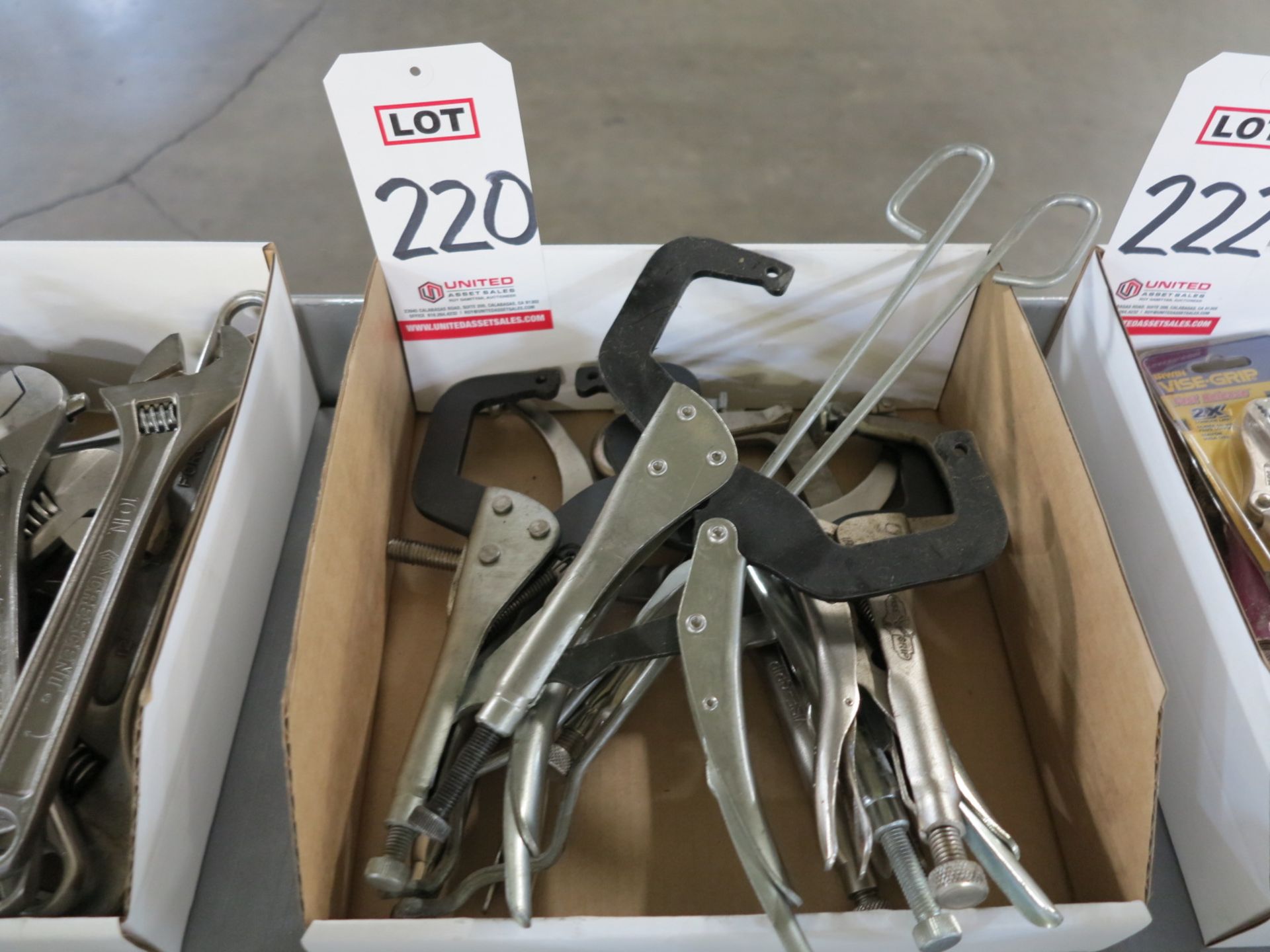 LOT - LOCKING CLAMPS