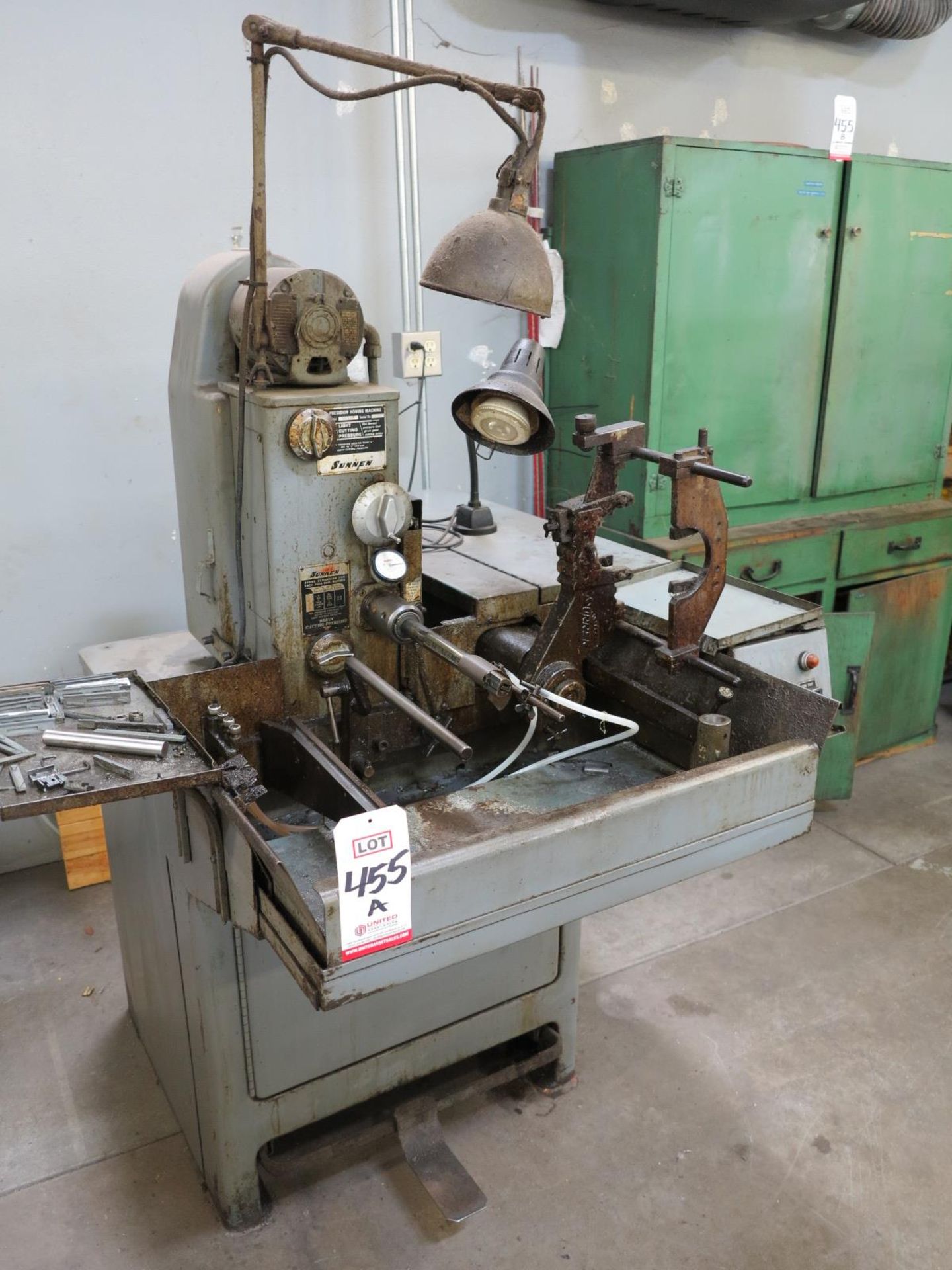 SUNNEN MBB-1690 PRECISION HONING MACHINE, S/N 84621