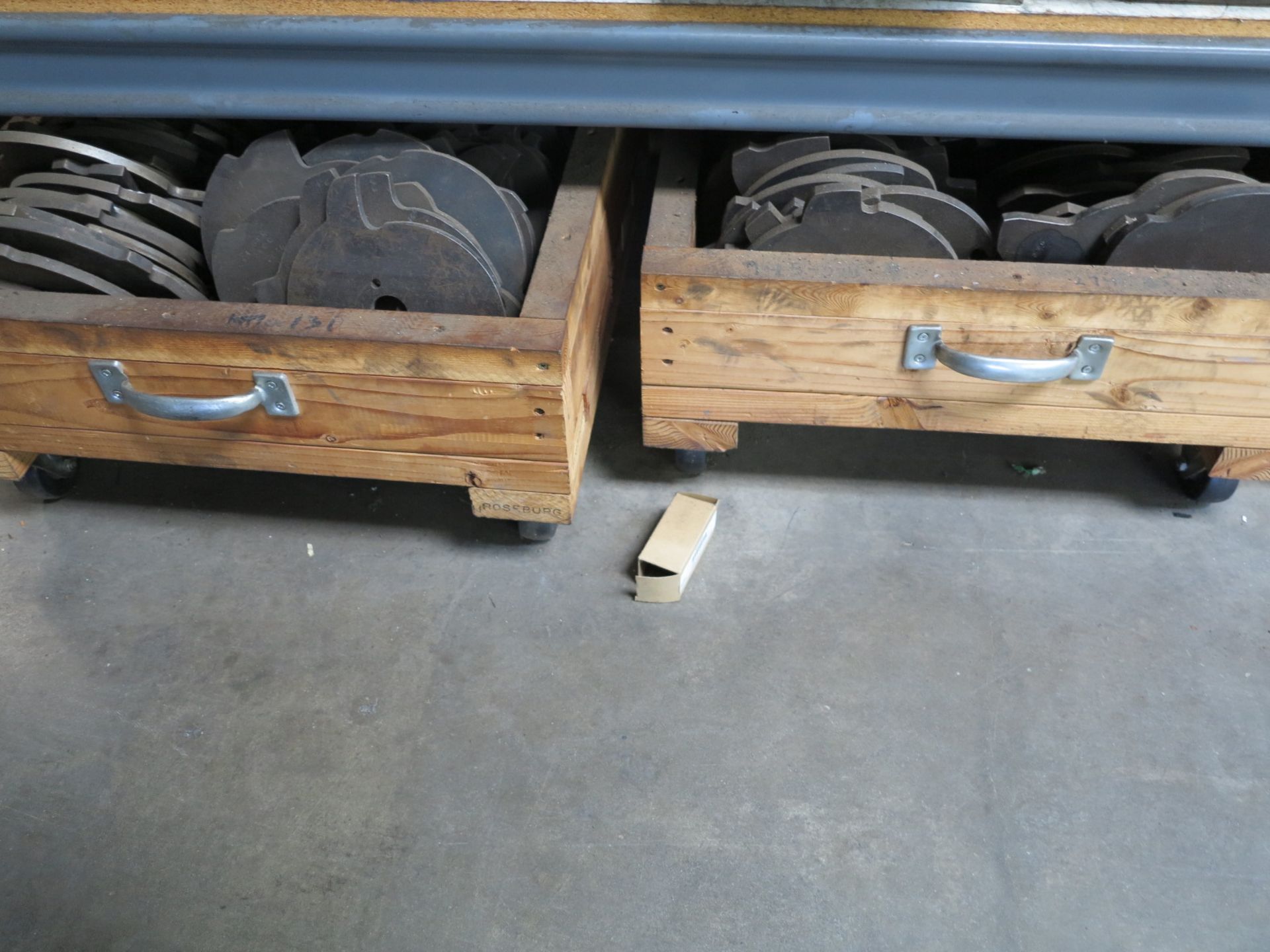 LOT - (4) CRATES W/ LEAD CAMS - Image 2 of 2