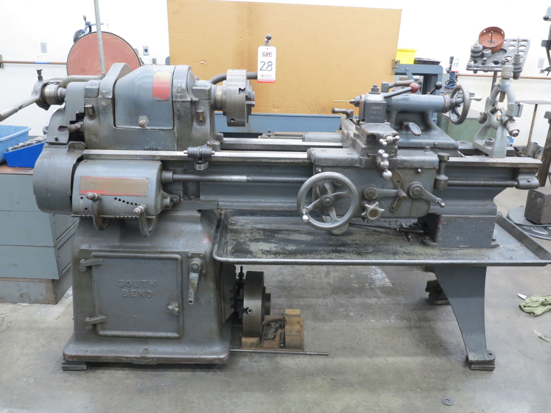 SOUTH BEND ENGINE LATHE, W/ STEADY REST AND 4-JAW CHUCK
