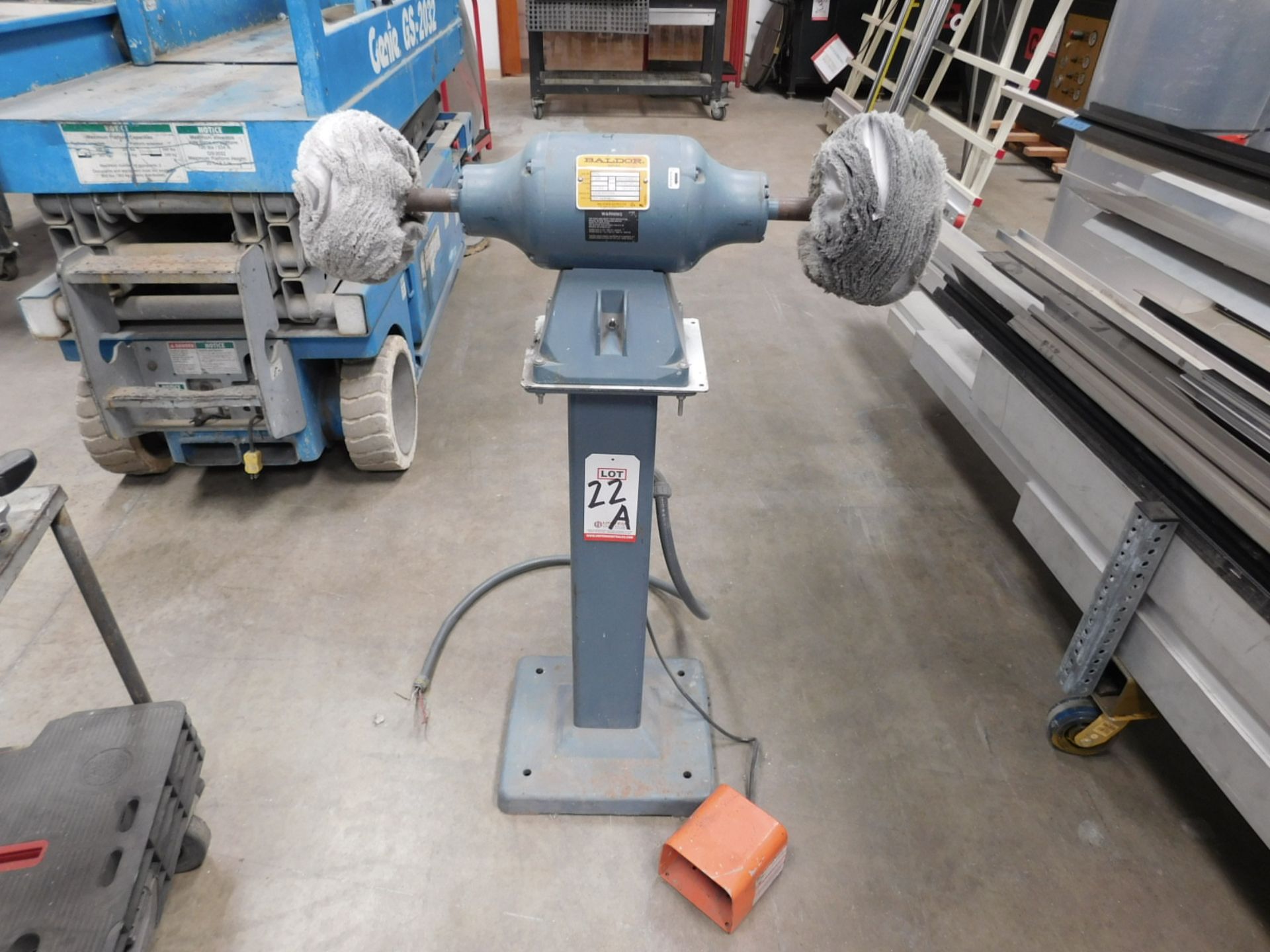 BALDOR 1.5 HP DOUBLE END PEDESTAL BUFFER, CAT. NO. 409B, W/ FOOT PEDAL