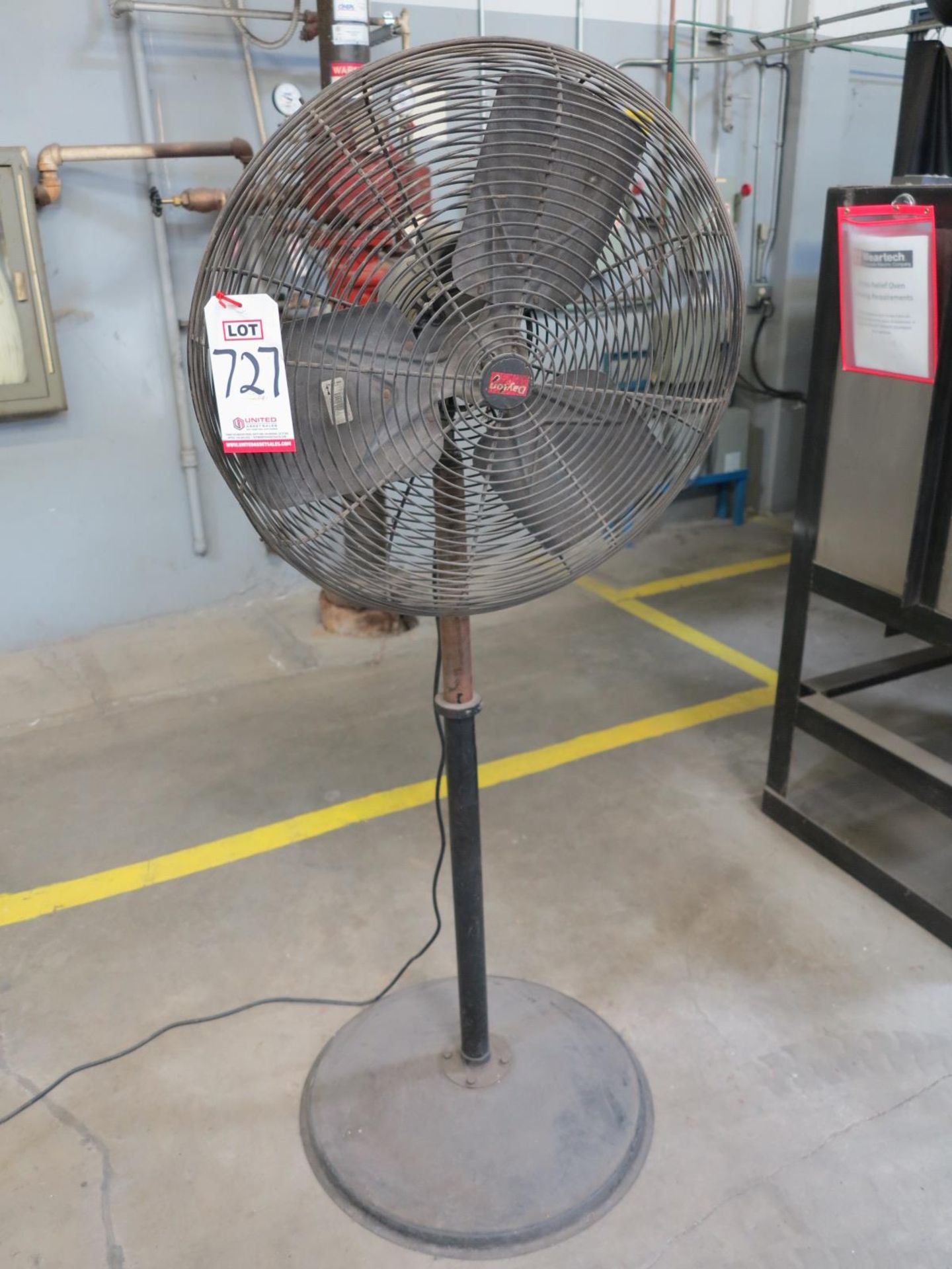 26" PEDESTAL FAN