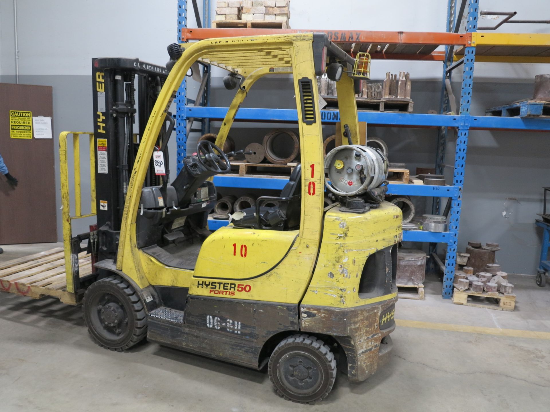 HYSTER 50 LP FORKLIFT, MODEL S50FT, 5,000 LB CAPACITY, 3-STAGE MAST, SIDE SHIFT, CUSHION TIRES, 7,