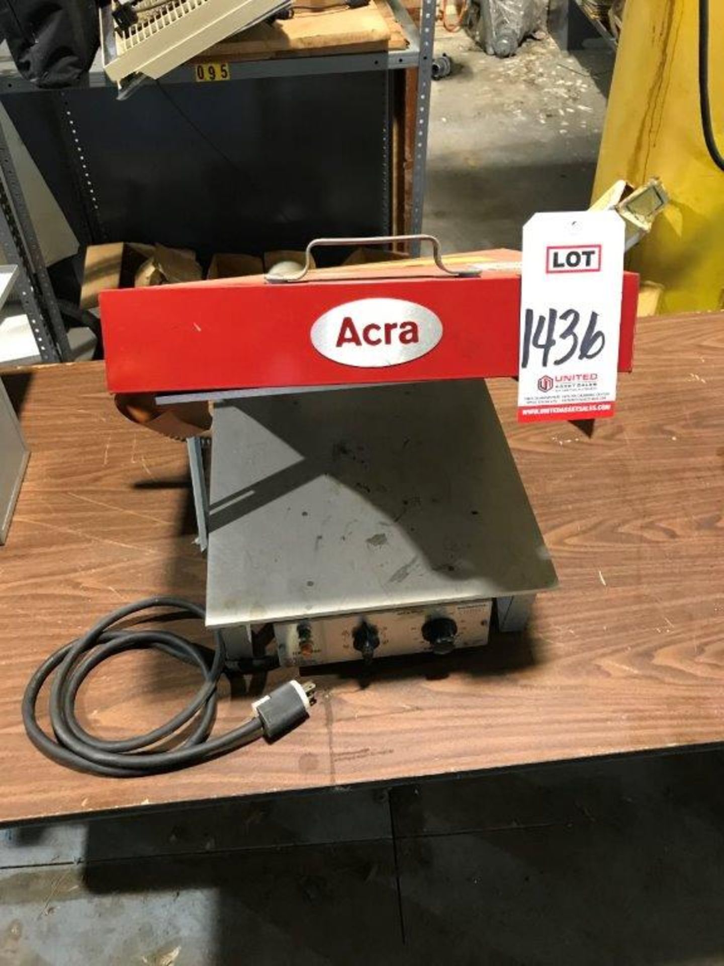 ACRA MODEL 108988 14" X 16" HOT PLATE, 120 VOLT, SINGLE PHASE (LOCATION: BUILDING 11)