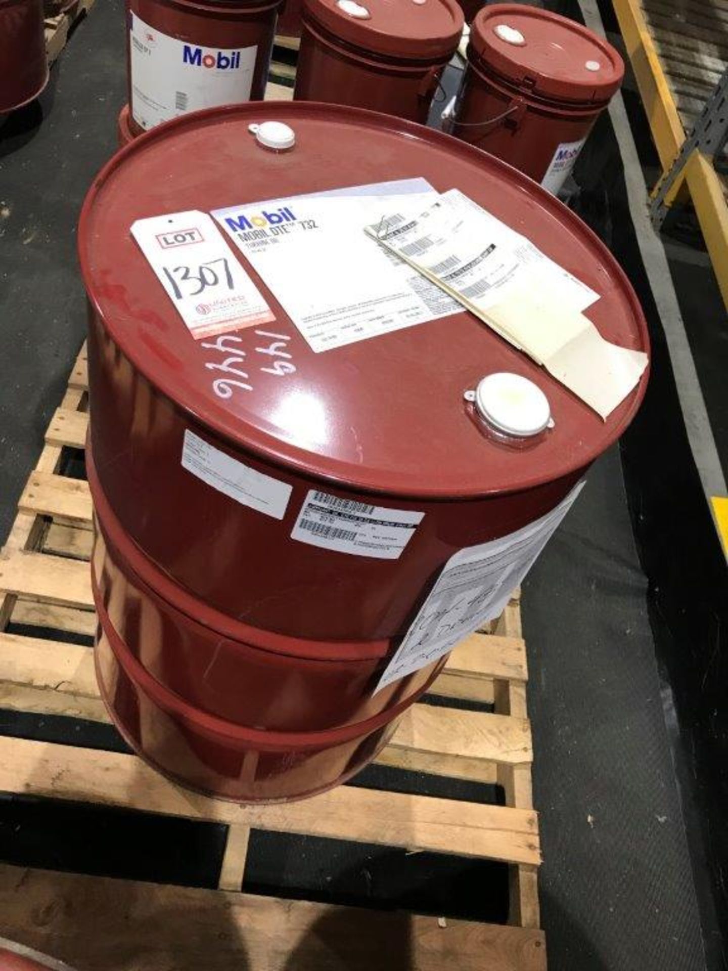 55 GALLON DRUM MOBIL DTE 732 TURBINE OIL