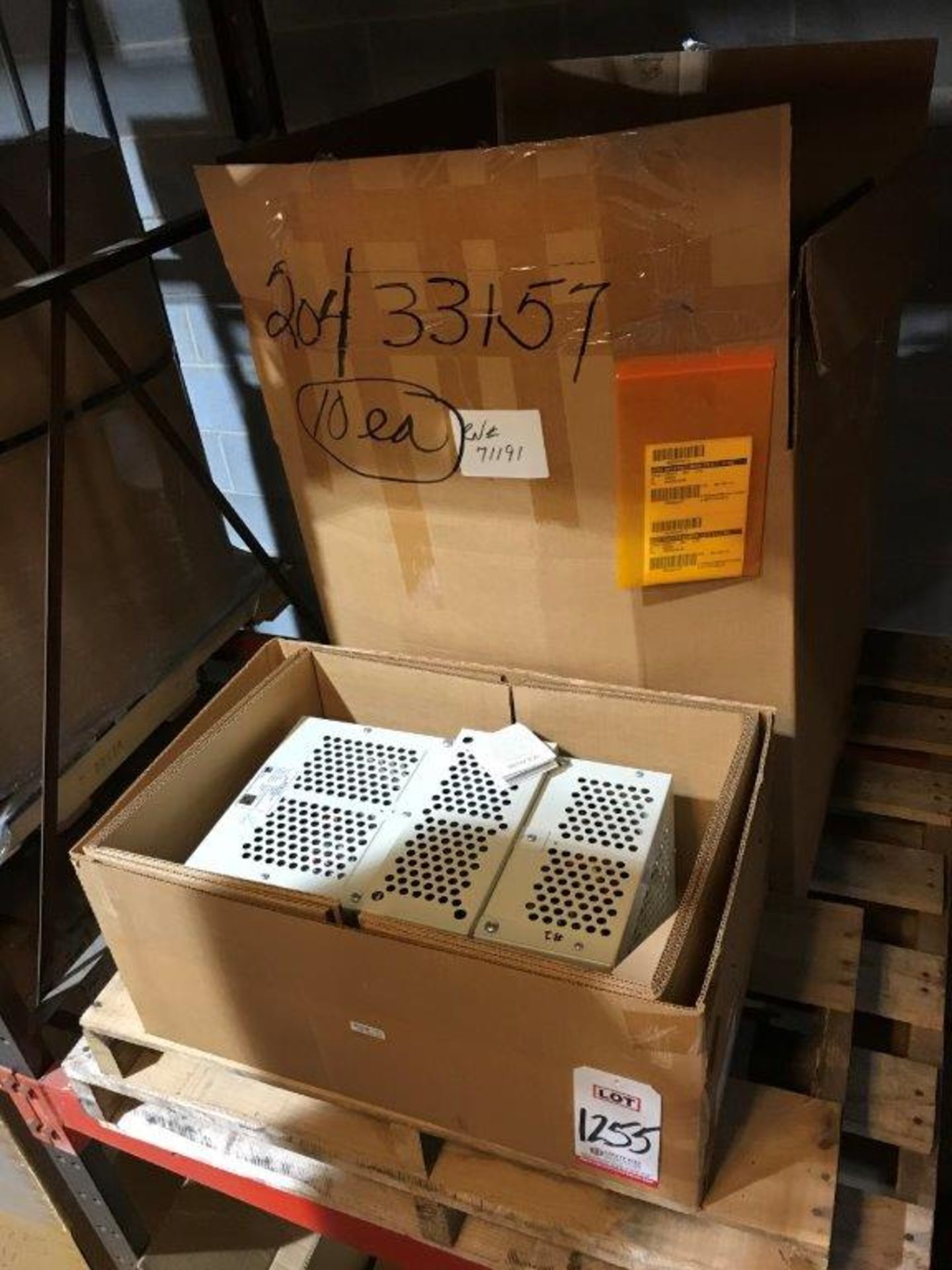 SOLA CONSTANT VOLTAGE SINUSOIDAL TRANSFORMER, MODEL 23-23-230-8