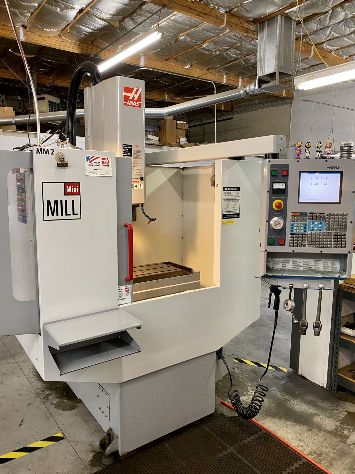 2004 HAAS MINI MILL CNC VERTICAL MILL, S/N 35025, 16" X, 12" Y, 10" Z, 36" X 12" TABLE, 10,000 RPM