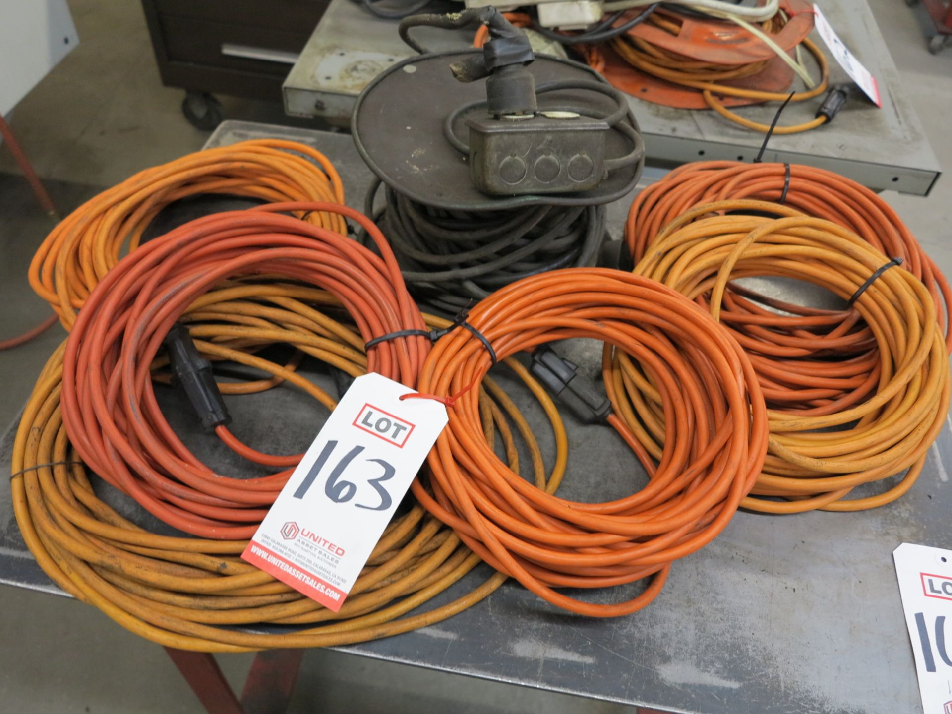 LOT - (7) EXTENSION CORDS