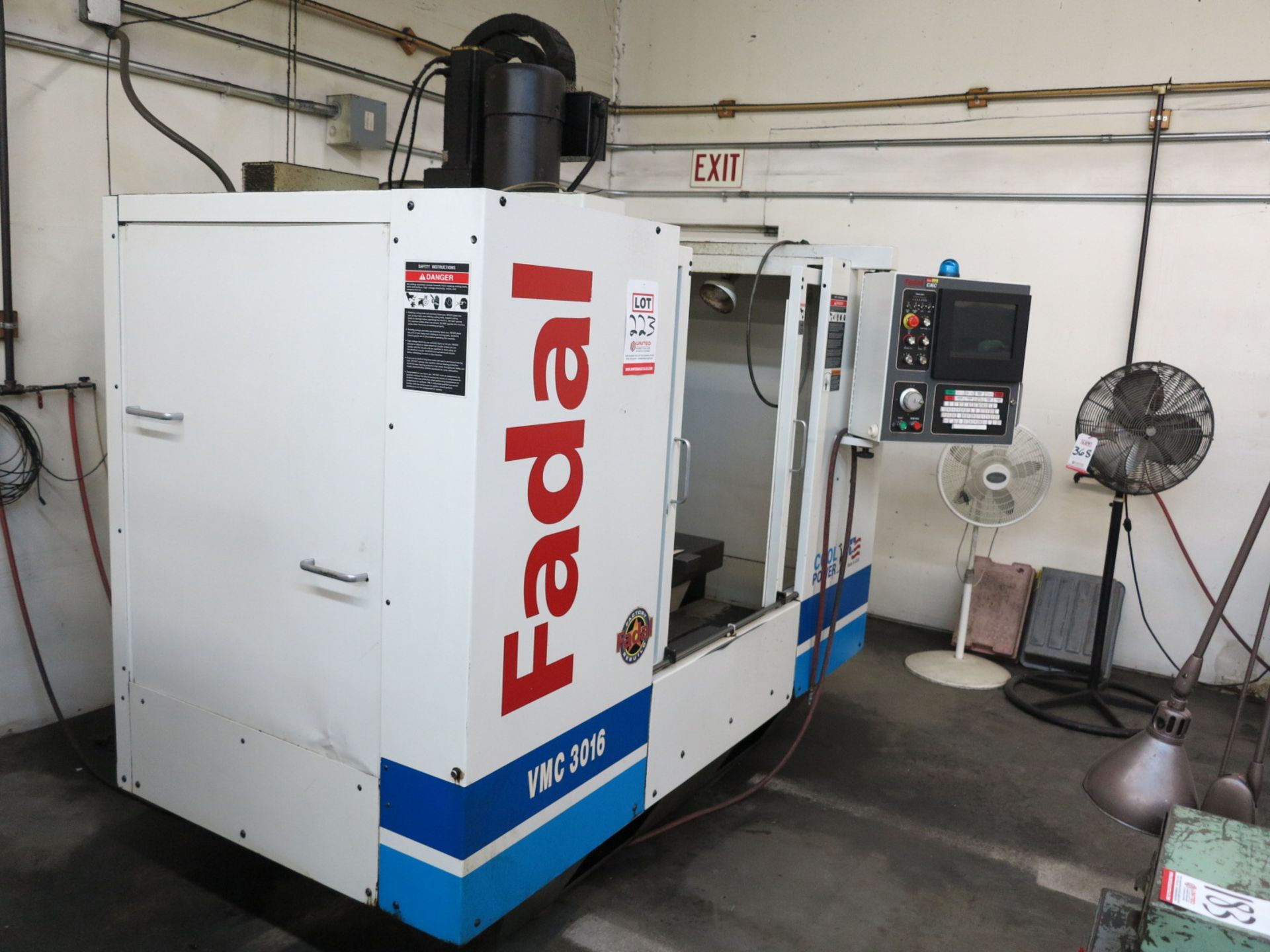 2003 FADAL VMC 3016, MULTI PROCESSOR CNC CONTROL, TRAVELS: 30" X, 16" Y, 20" Z, 39" X 16" TABLE, - Image 2 of 9