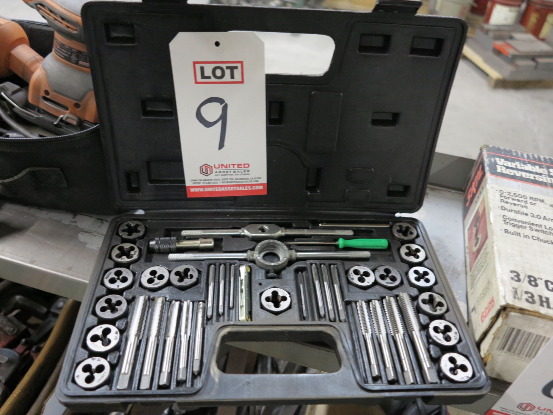 PITTSBURG TAP AND DIE SET