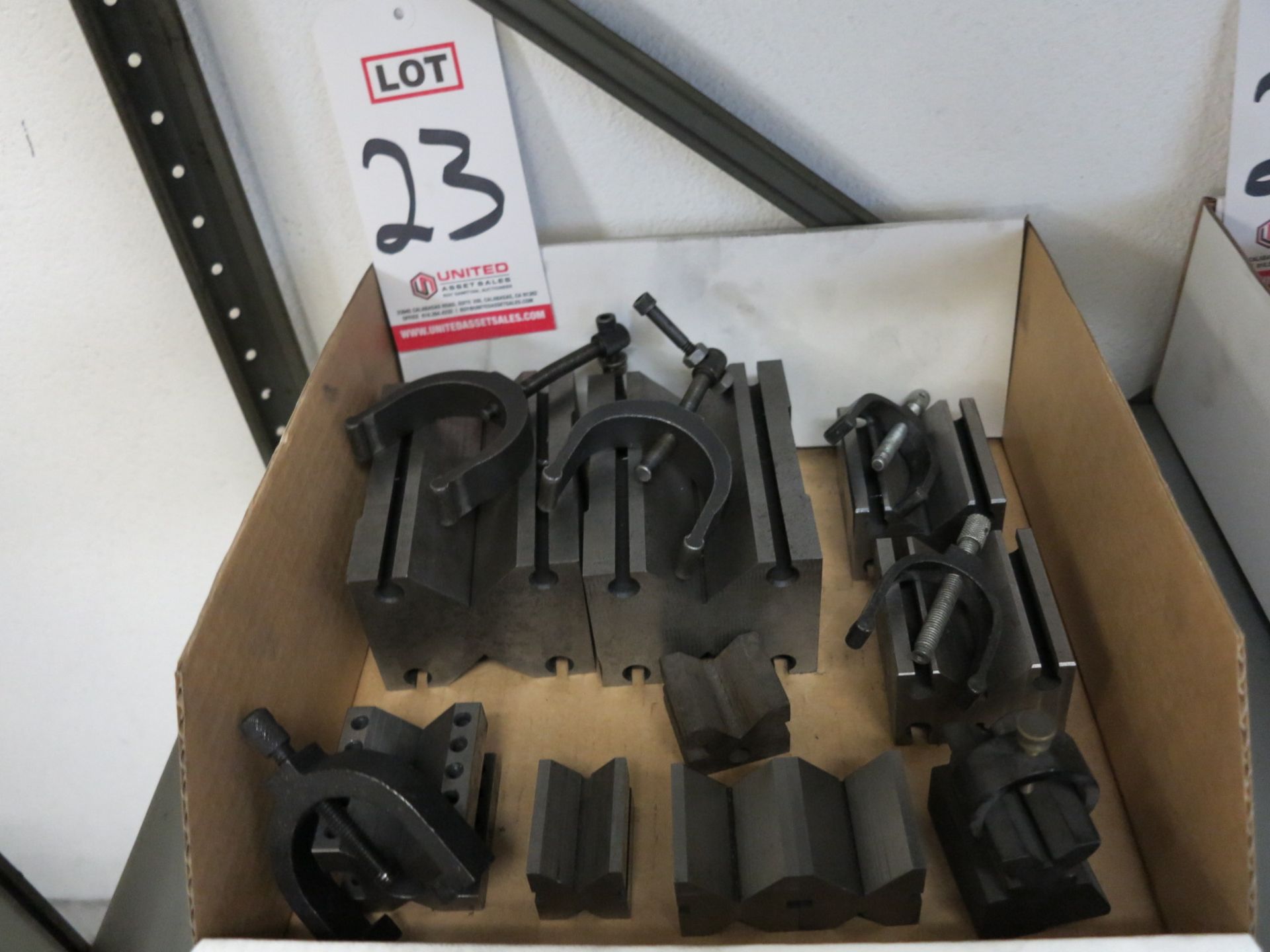 LOT - (10) V-BLOCKS, W/ CLAMPS