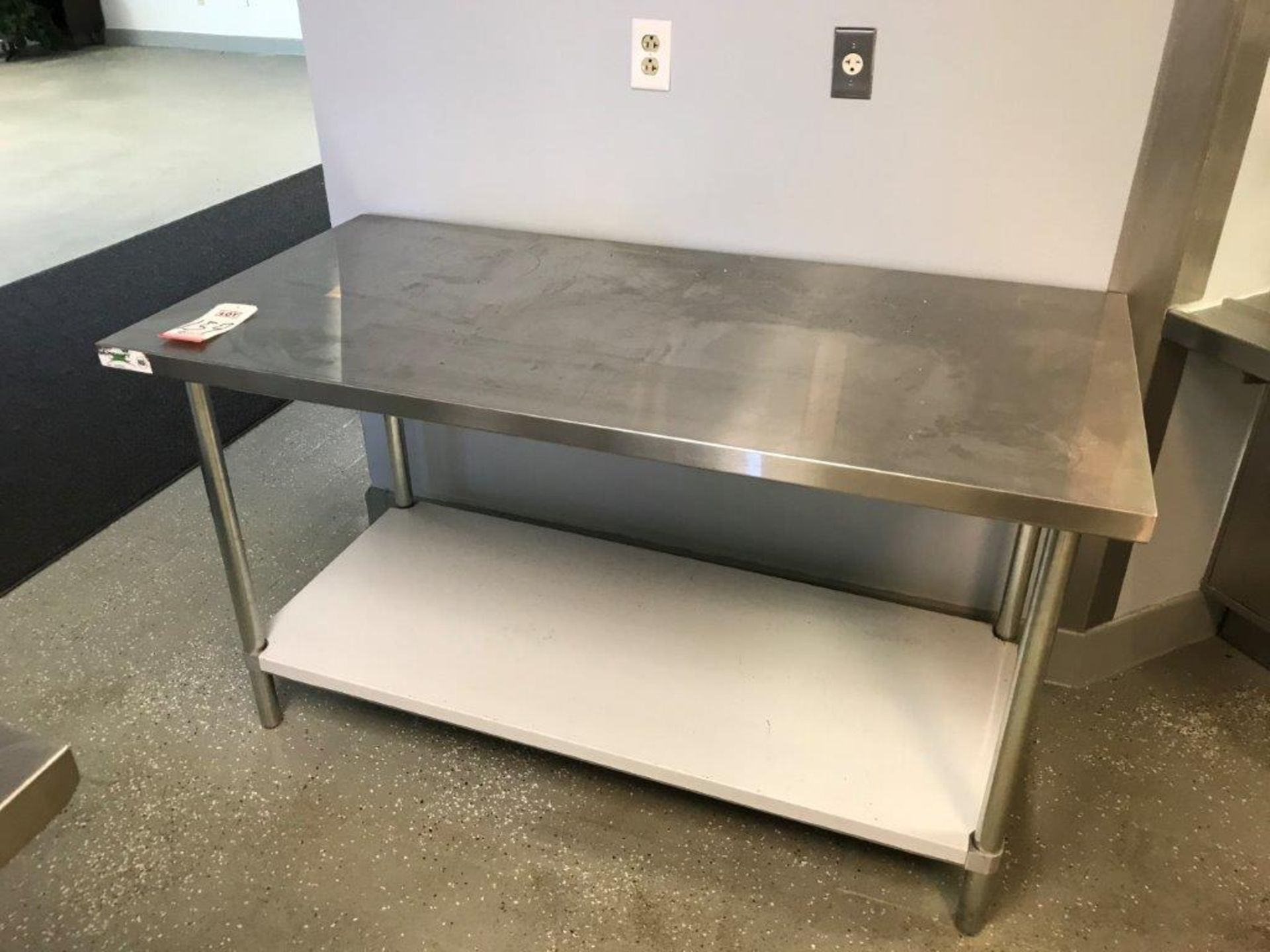 8' X 30 " REGENCY STAINLESS STEEL TABLE, MODEL 600T3060G