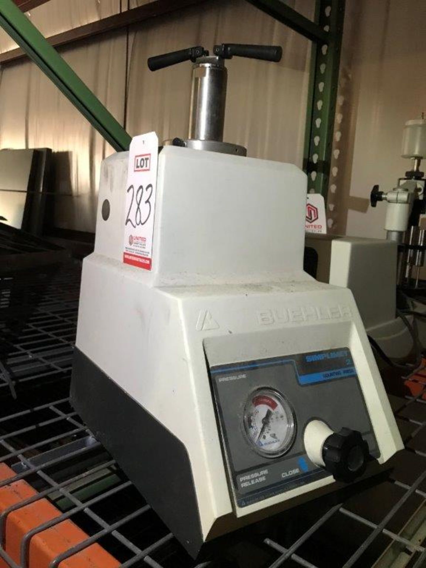 BUEHLER SIMPLIMT 2 MOUNTING PRESS, CAT. NO. 20-1410-115, 115 VOLT (LOCATION: PAINT SHOP)