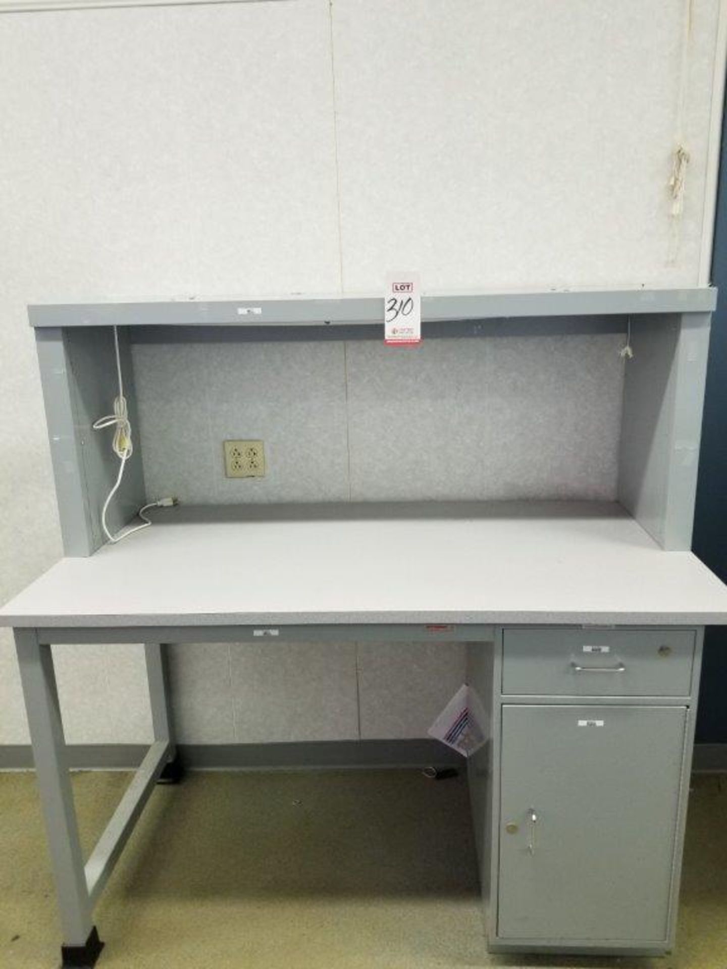 WORKPLACE SYSTEMS INC. 60" X 30" MODULAR BENCH SYSTEM, W/ (1) SINGLE DRAWER/DOOR CABINET AND UPPER