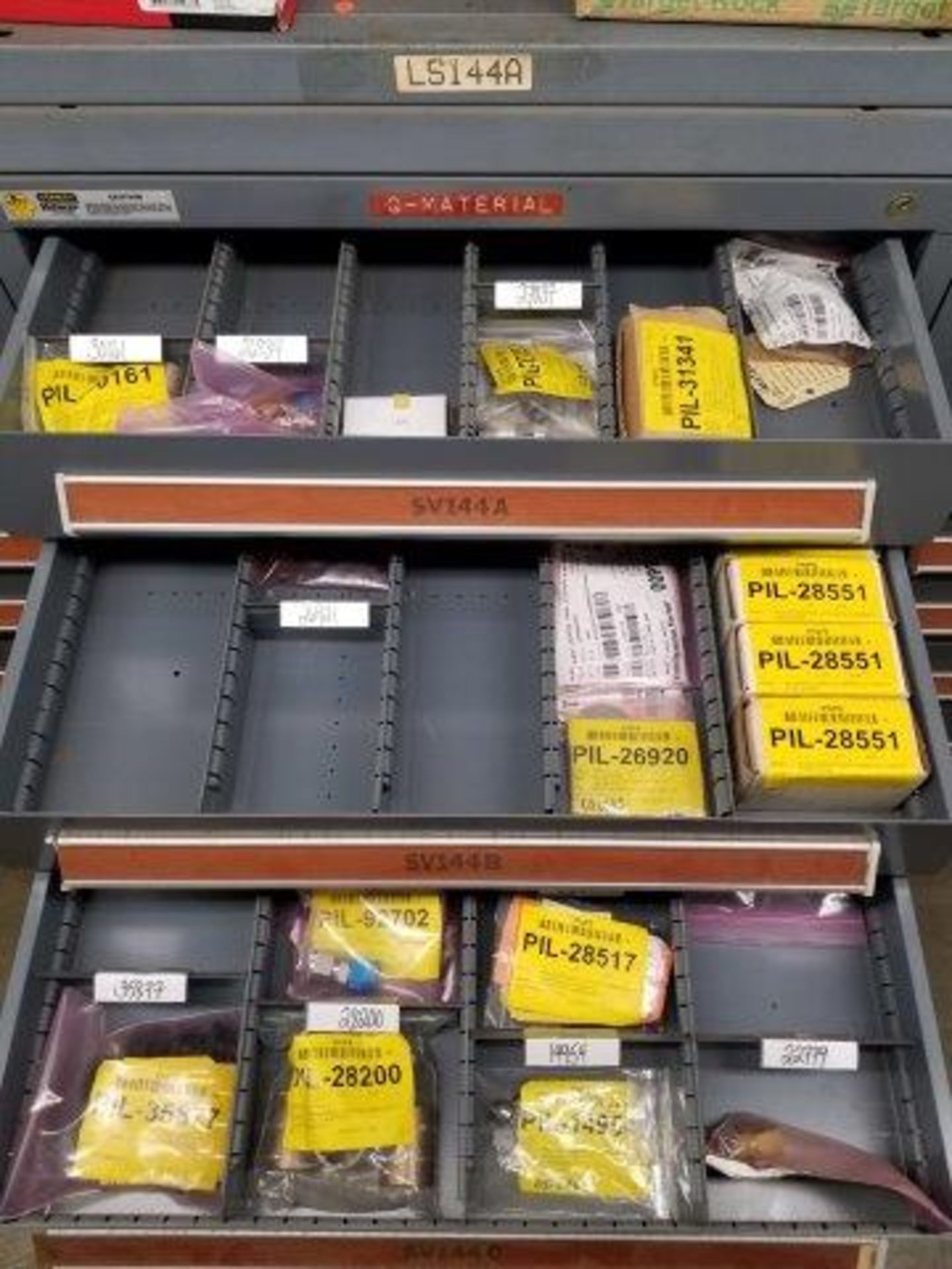 LOT - CONTENTS ONLY OF (16) VIDMAR CABINETS, CONSISTING OF ASSORTED HARDWARE, ELECTRICAL - Image 35 of 51