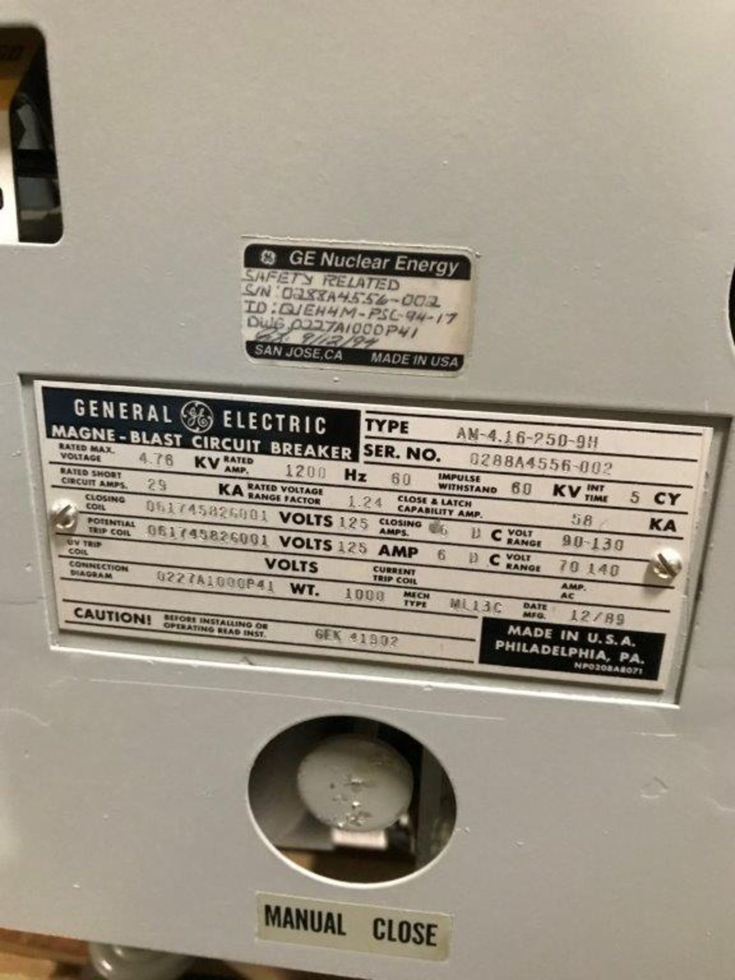 GENERAL ELECTRIC MANGE-BLAST CIRCUIT BREAKER, TYPE AM-4.16-250-9H CIRCUIT BREAKER, 4.76 KV, 1200 AMP - Image 2 of 2