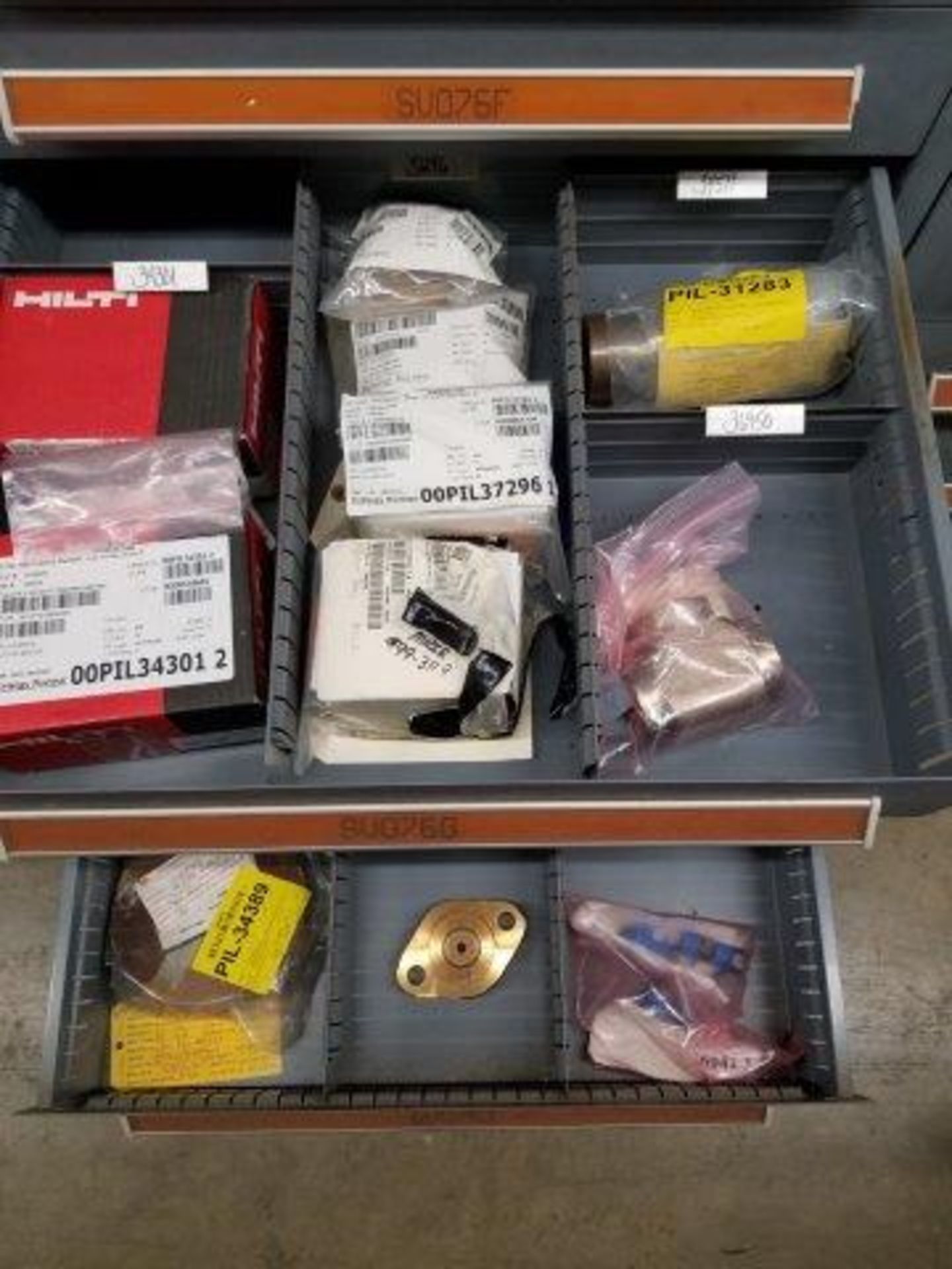 LOT - CONTENTS ONLY OF (16) VIDMAR CABINETS, CONSISTING OF ASSORTED HARDWARE, ELECTRICAL - Image 26 of 52