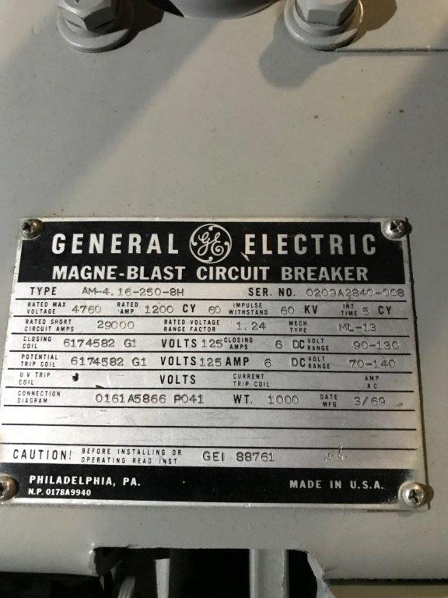 GENERAL ELECTRIC MANGE-BLAST CIRCUIT BREAKER, TYPE AM-4.16-250-8H, 4760 VOLT, 1200 AMP (LOCATION: - Image 2 of 2