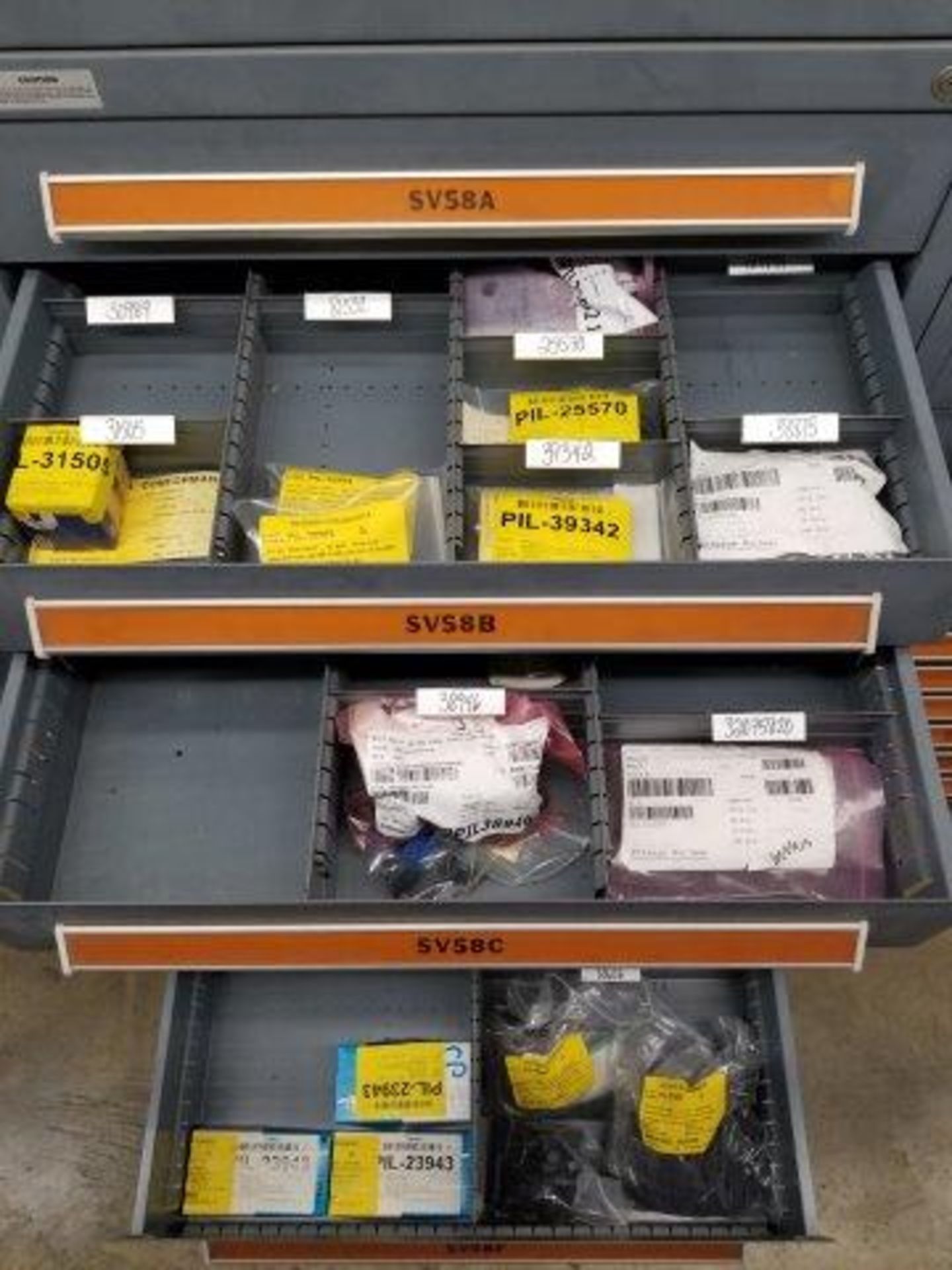 LOT - CONTENTS ONLY OF (14) VIDMAR CABINETS, CONSISTING OF ASSORTED HARDWARE, GASKETS, ELECTRICAL - Image 34 of 42