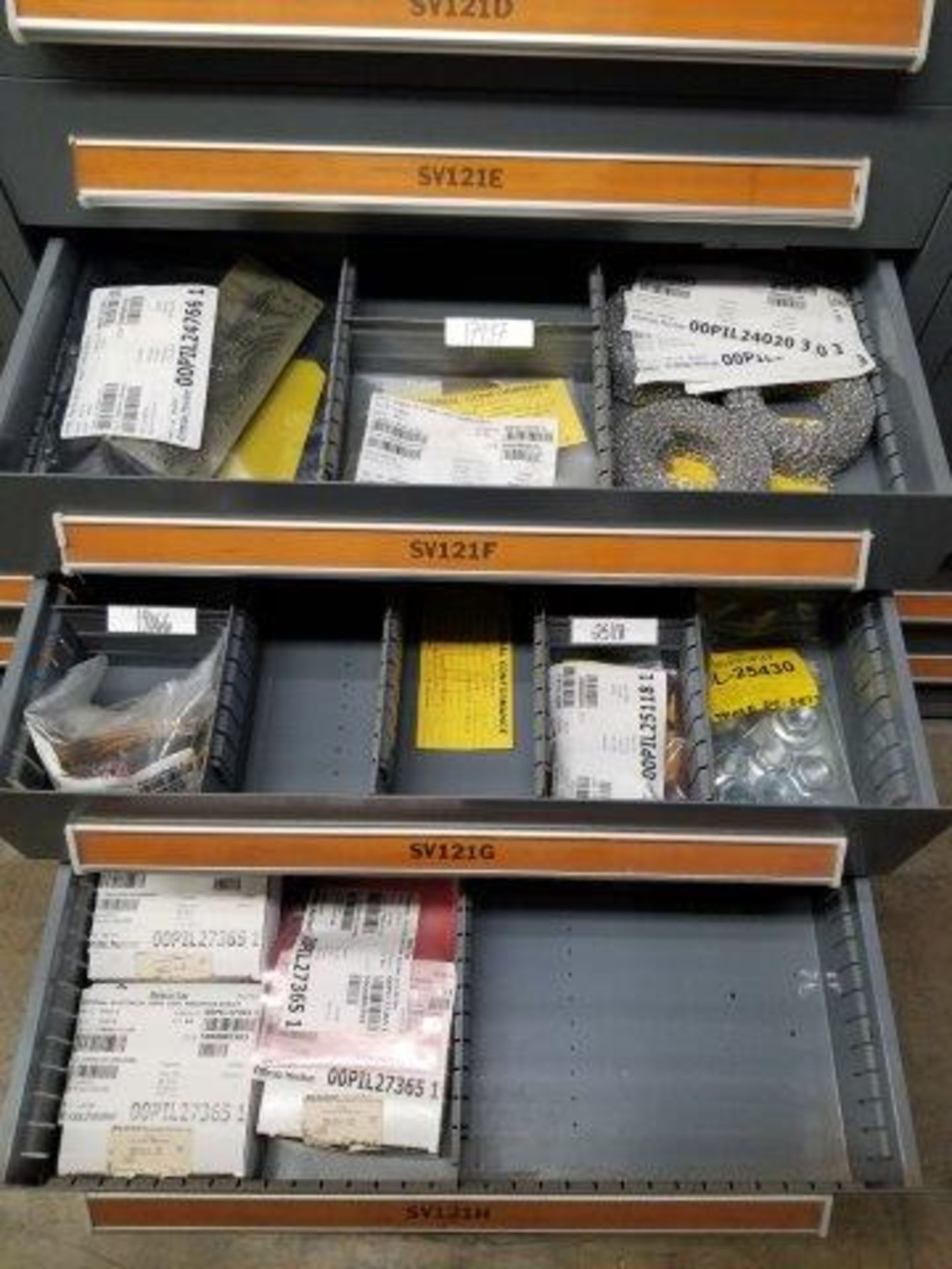 LOT - CONTENTS ONLY OF (23) VIDMAR CABINETS, CONSISTING OF ASSORTED HARDWARE, ELECTRICAL - Image 18 of 78